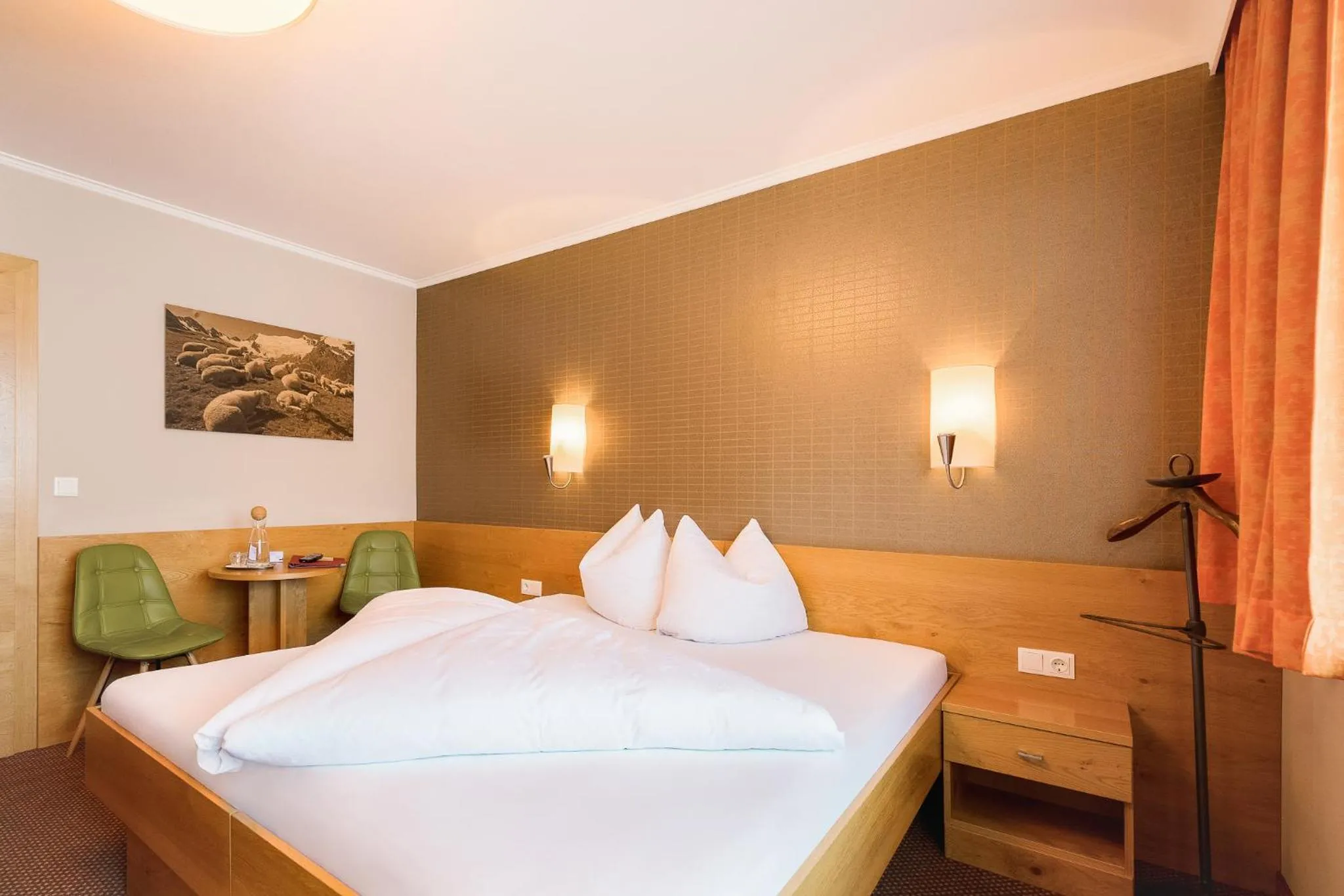 Photo of the whole room, Bed in Gästehaus Hornegger