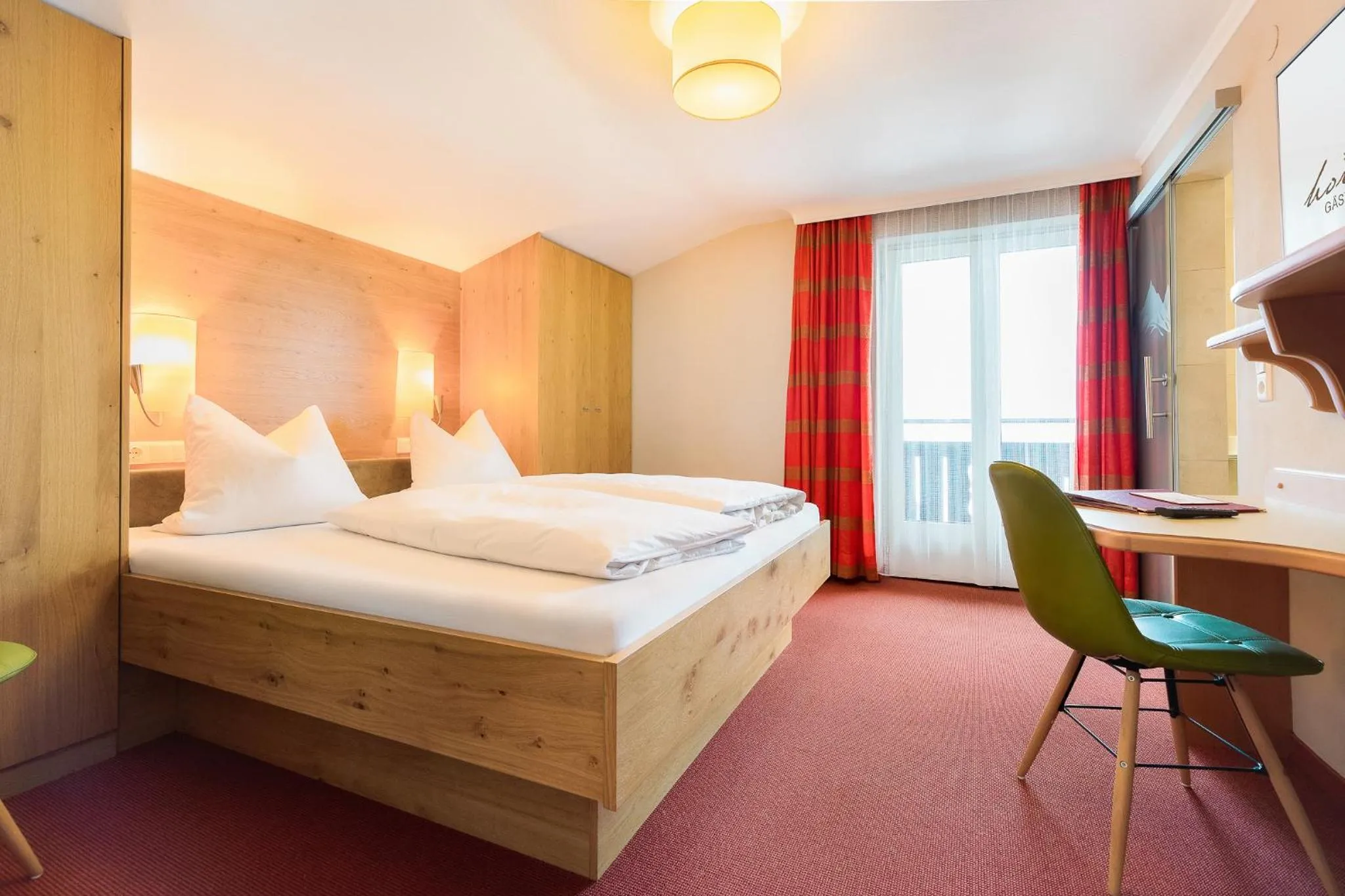 Photo of the whole room, Bed in Gästehaus Hornegger