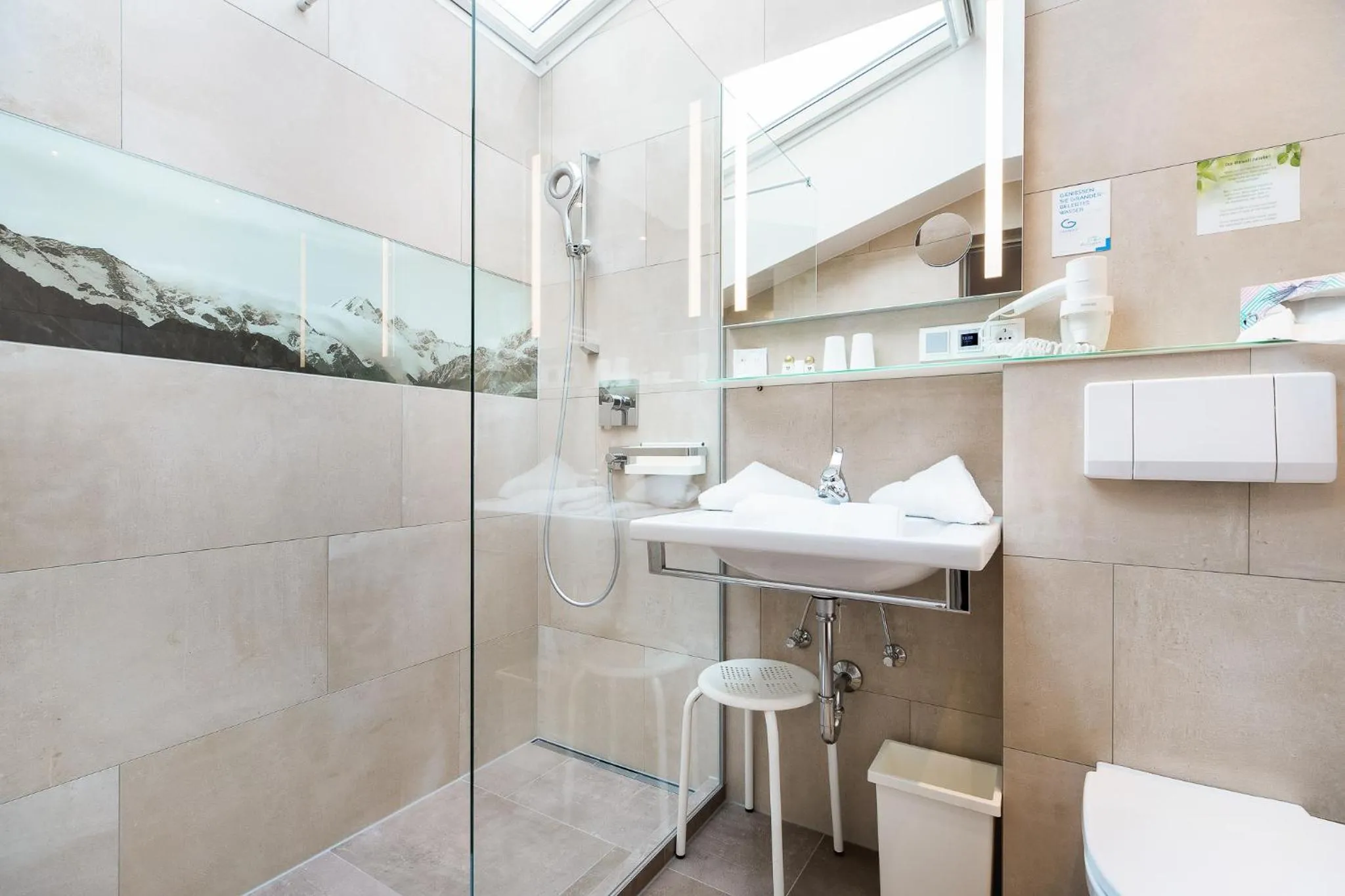 Bathroom in Gästehaus Hornegger
