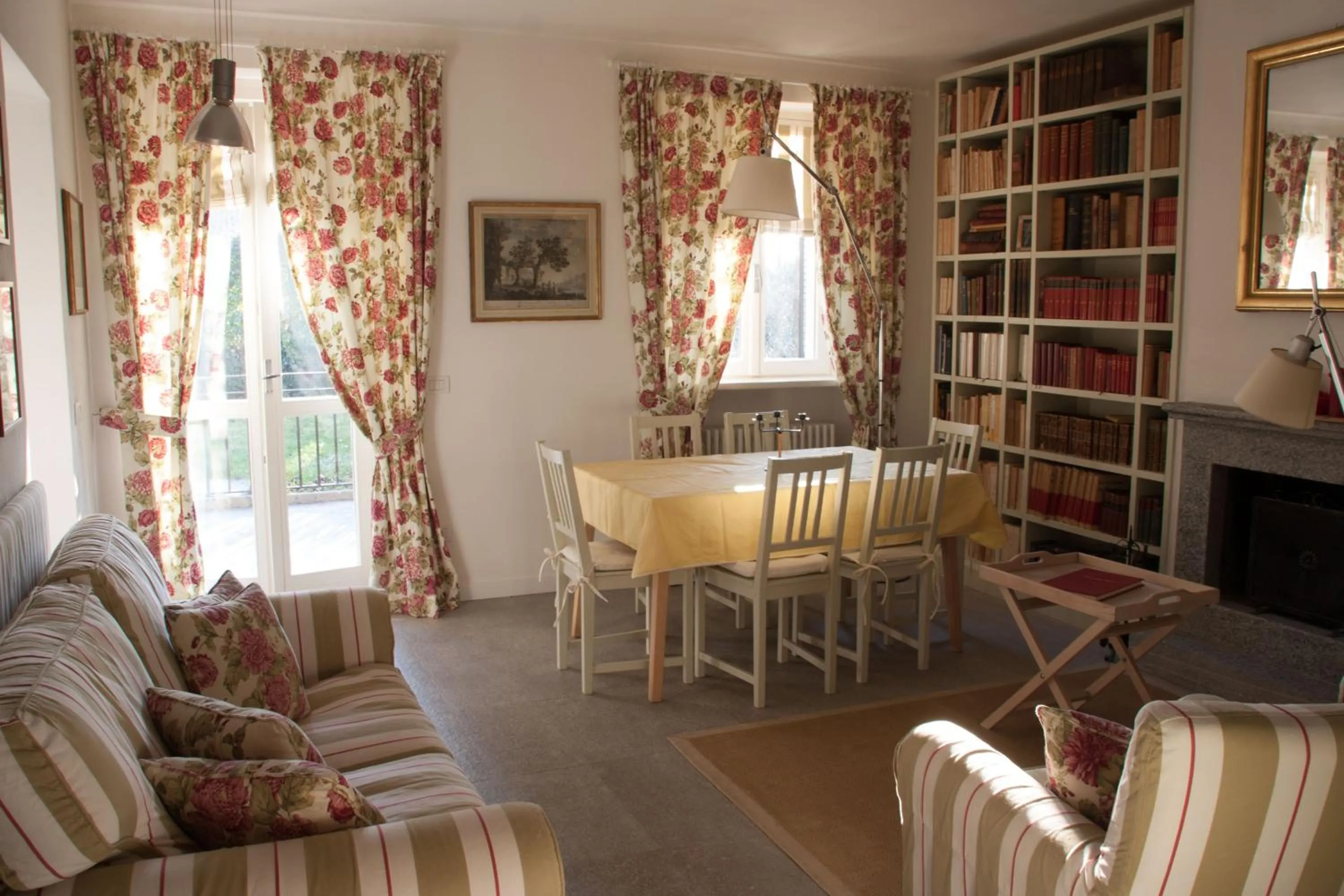 Photo of the whole room in Castello di Vezio in the Village