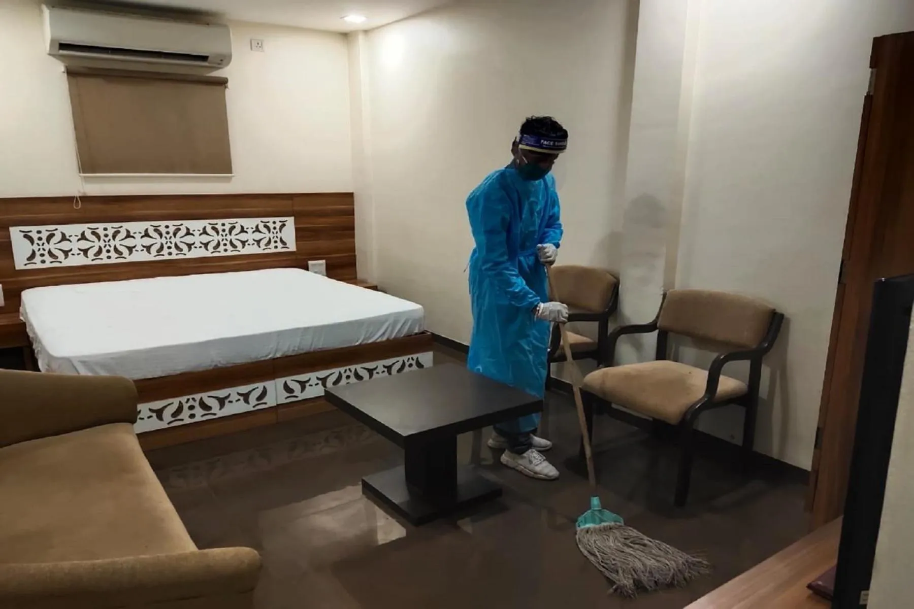 Bedroom in Choice Classic Hotel