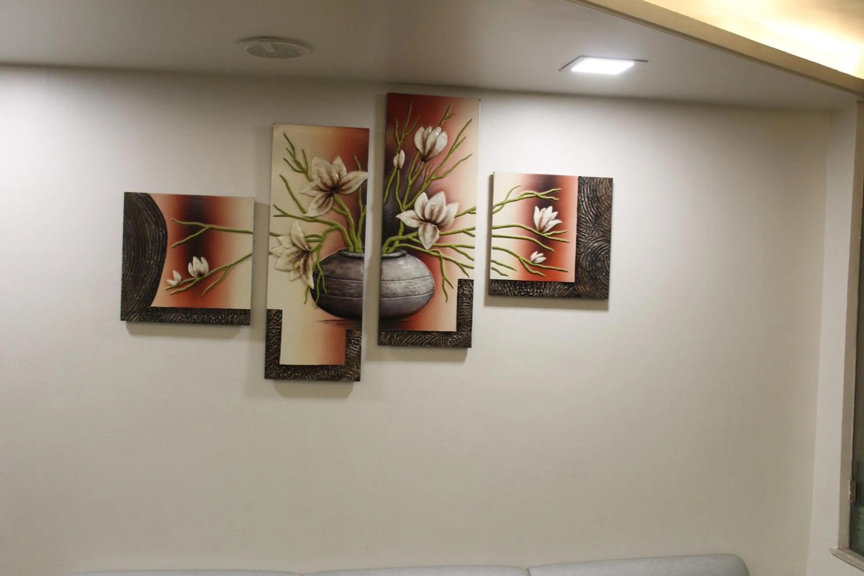 Area and facilities in Choice Classic Hotel