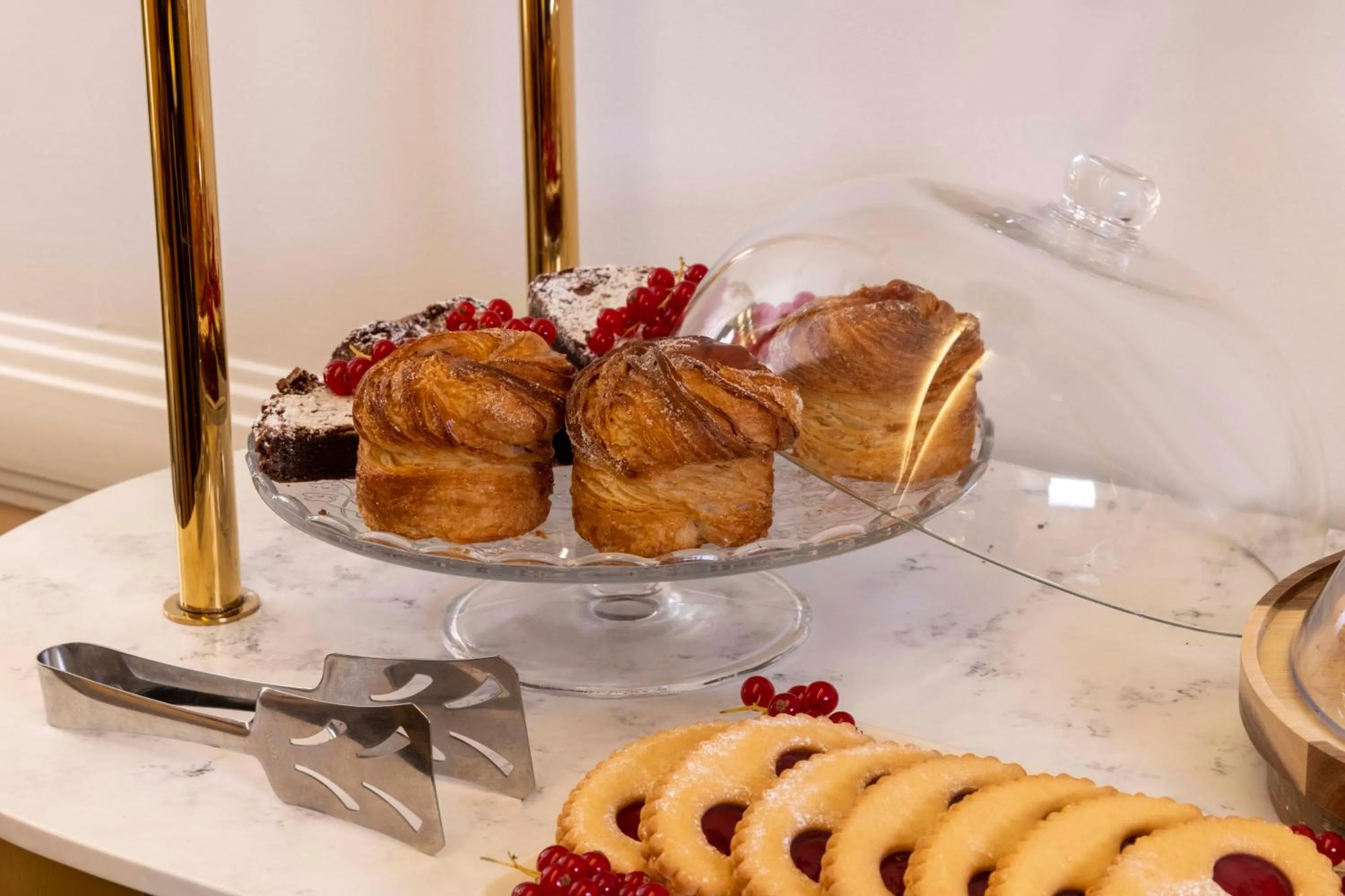 Food in Hotel Sleeping Belle - Gare de Lyon Bastille