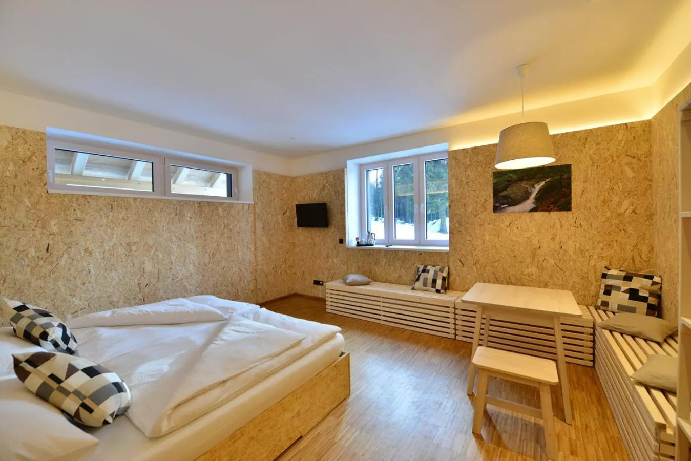 Photo of the whole room, Bed in Montanie Resort