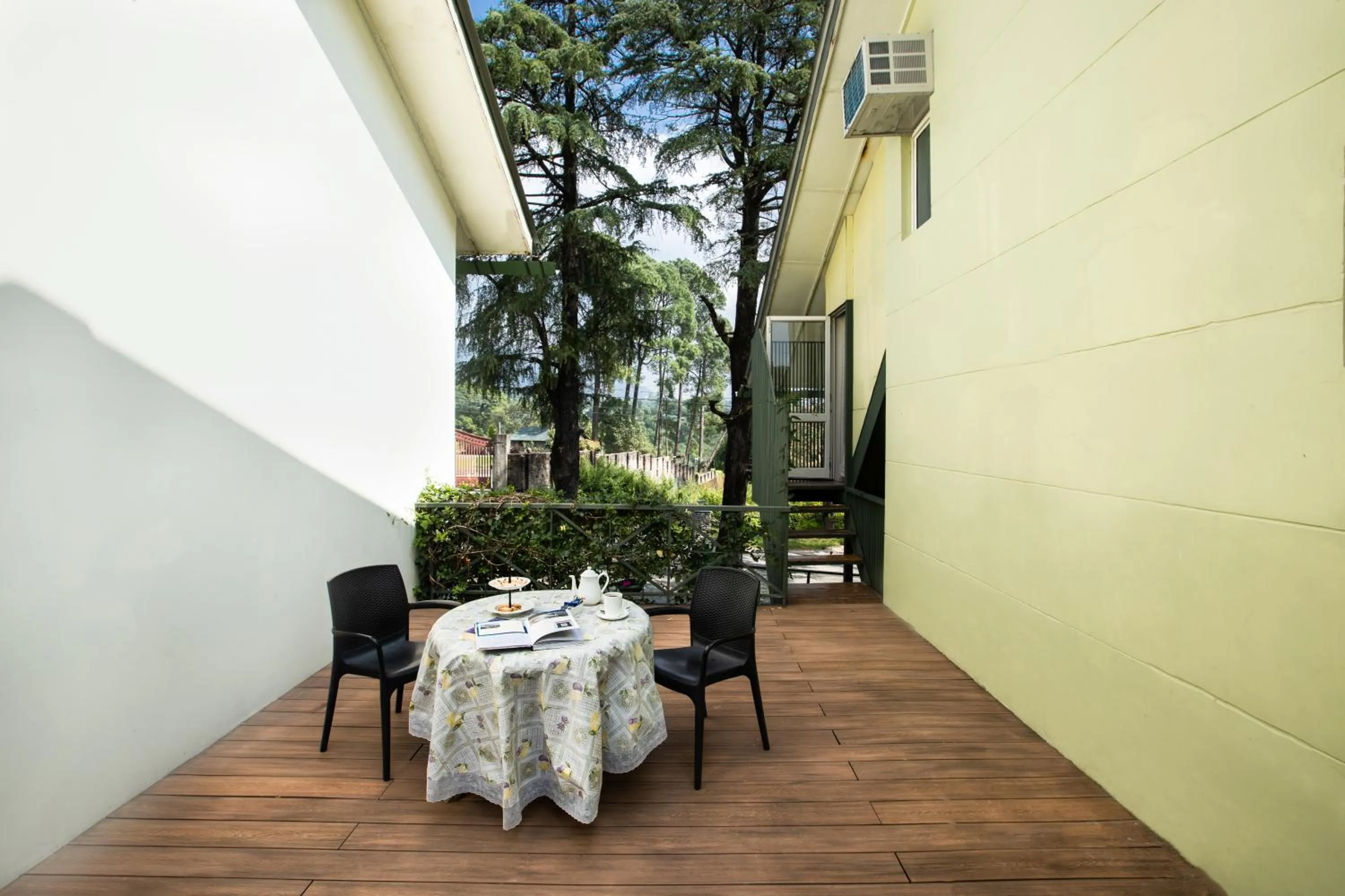 Balcony/Terrace in Lamrin Norwood Green Palampur, Himachal Pradesh