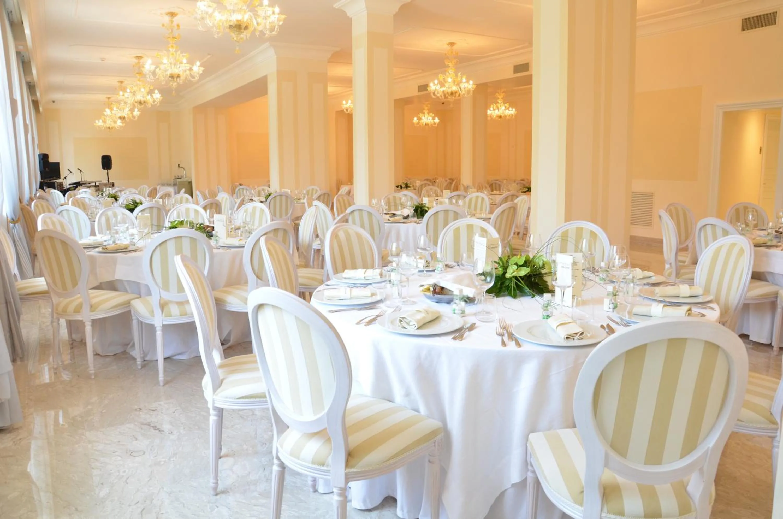 Restaurant/places to eat in Complesso Termale Vescine