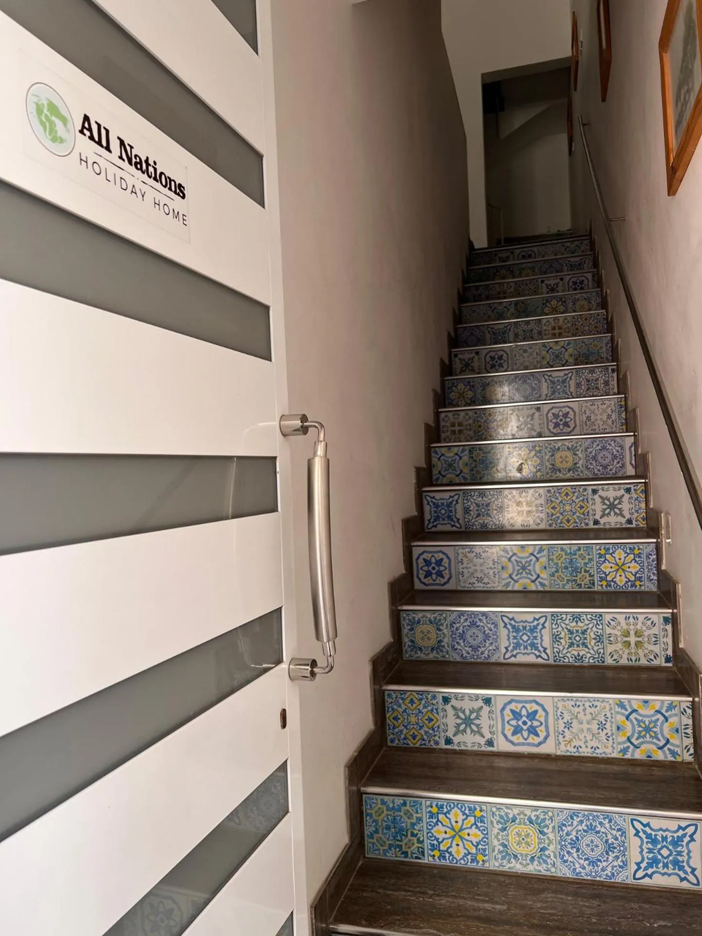 Facade/entrance in All Nations Holiday Home