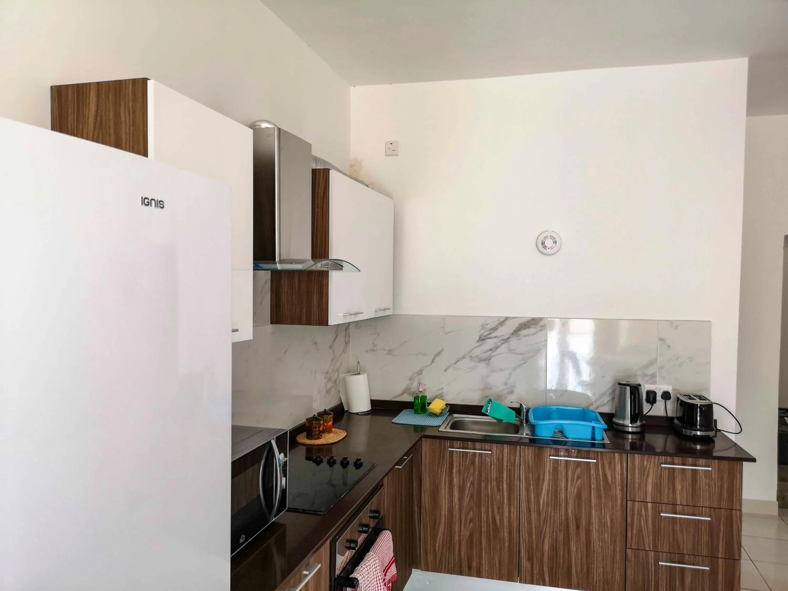 Kitchen or kitchenette in All Nations Holiday Home