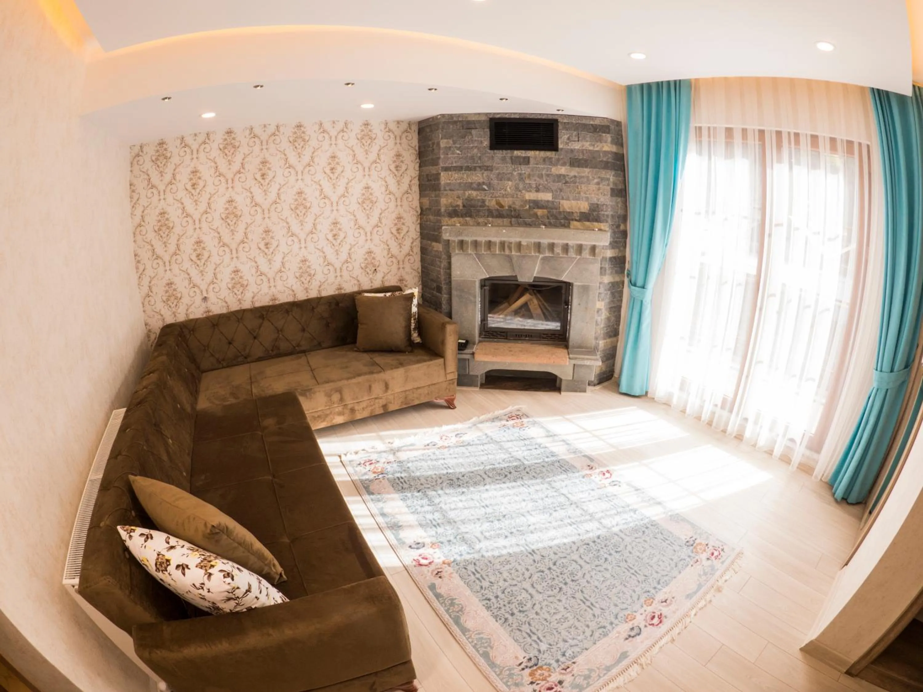 Living room in Elif Inan Hotel