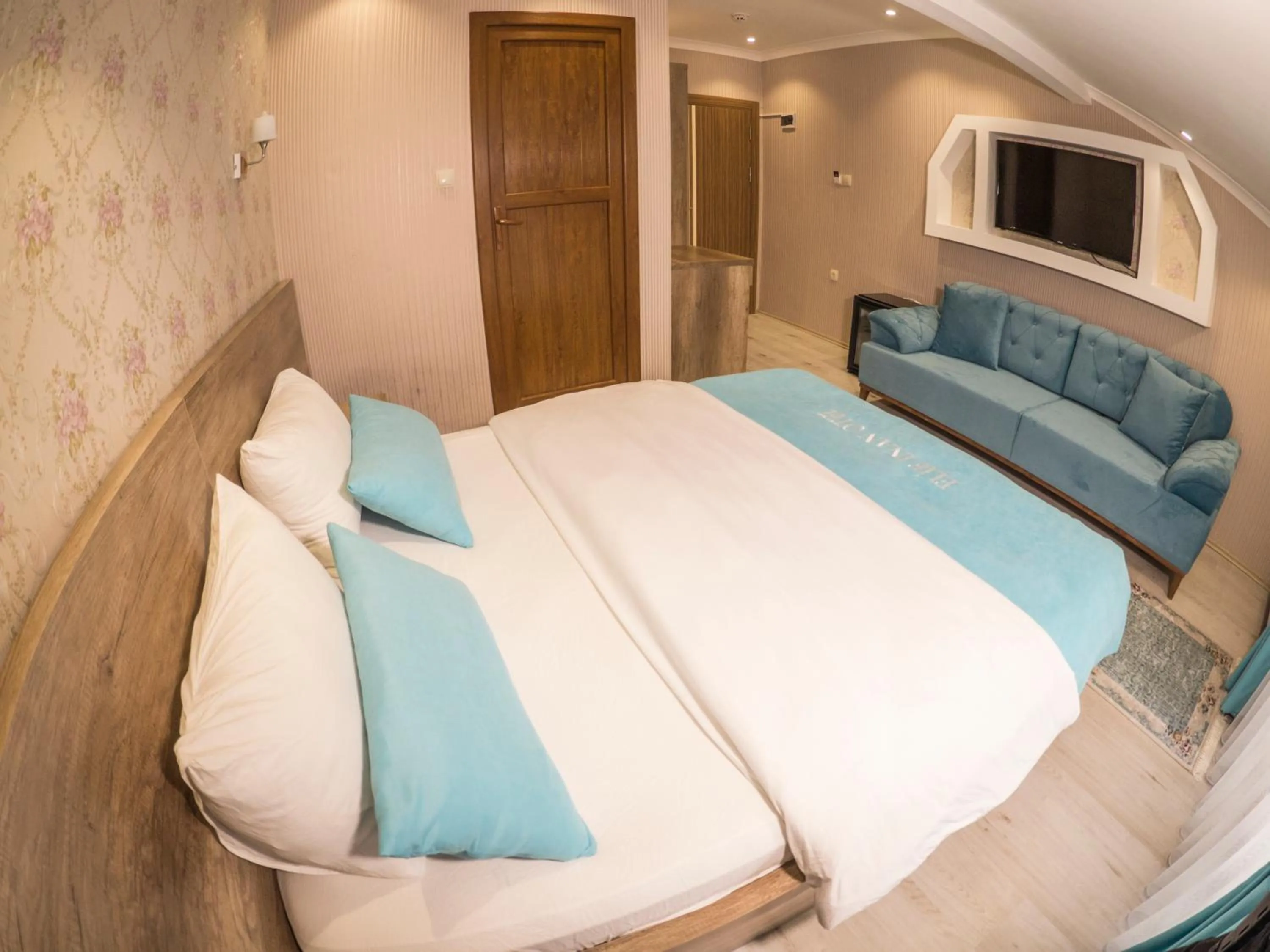 Bed in Elif Inan Hotel