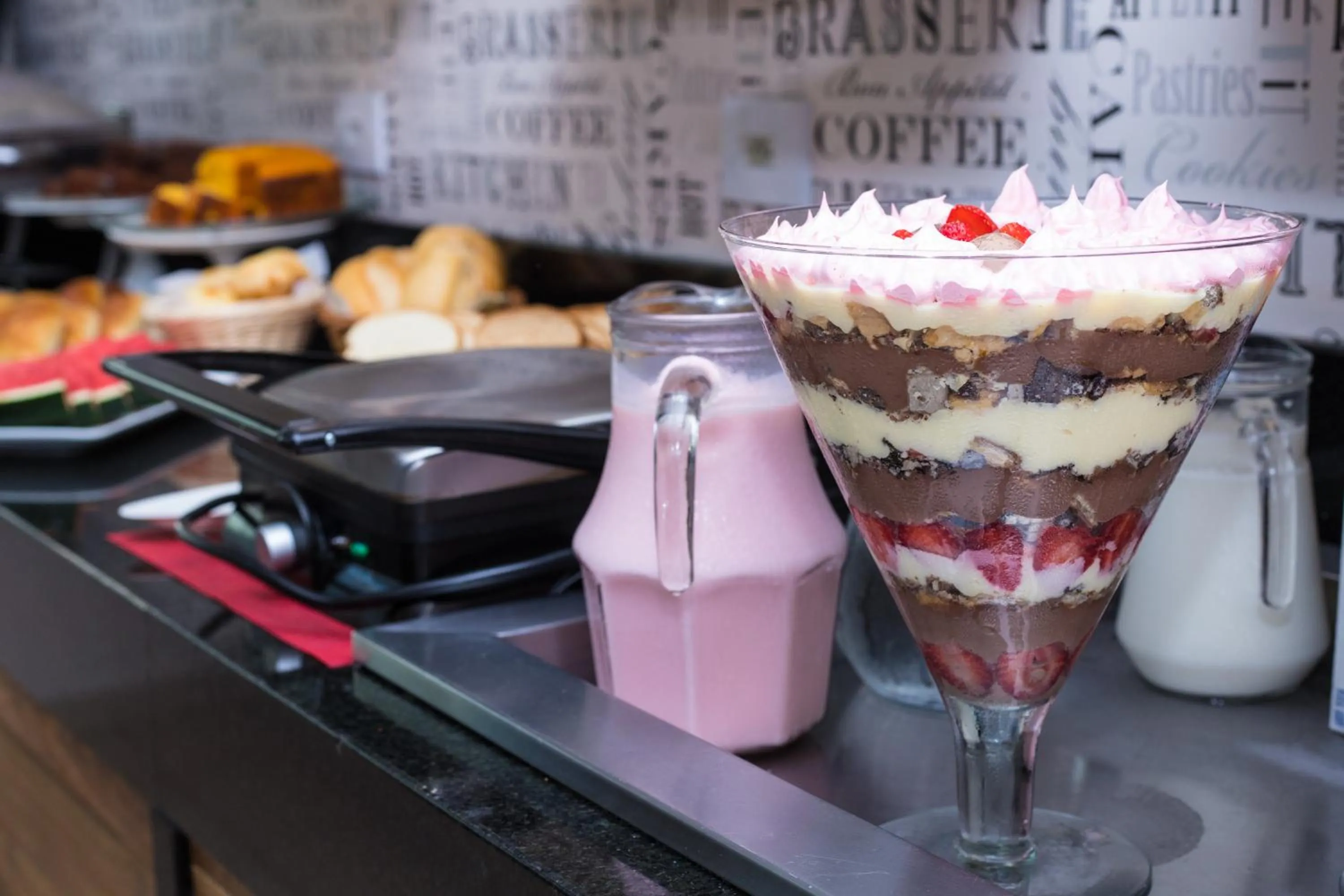 Breakfast in Hotel Astória Maringá