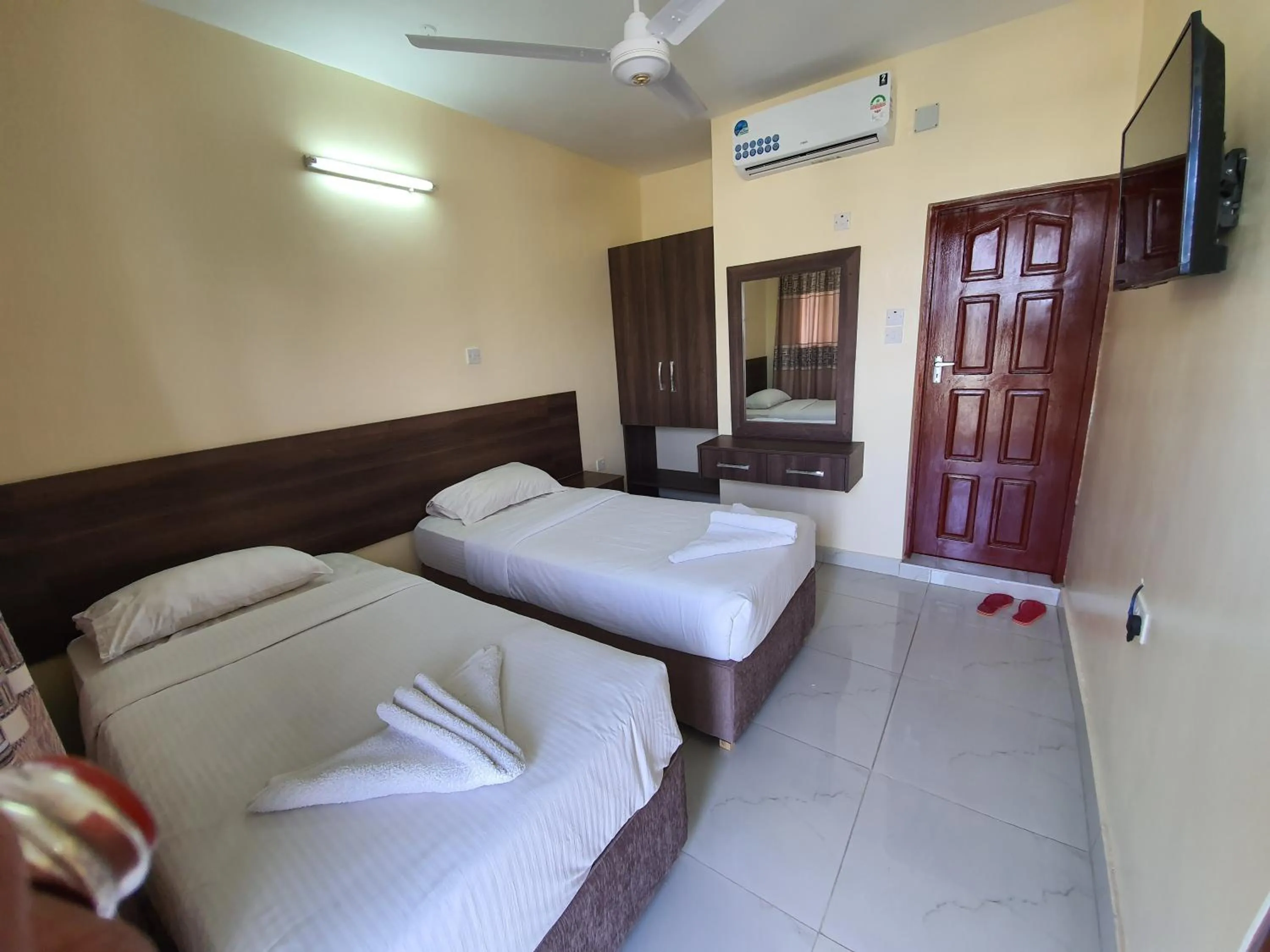 Bedroom, Bed in Prestige Leisure Hotel