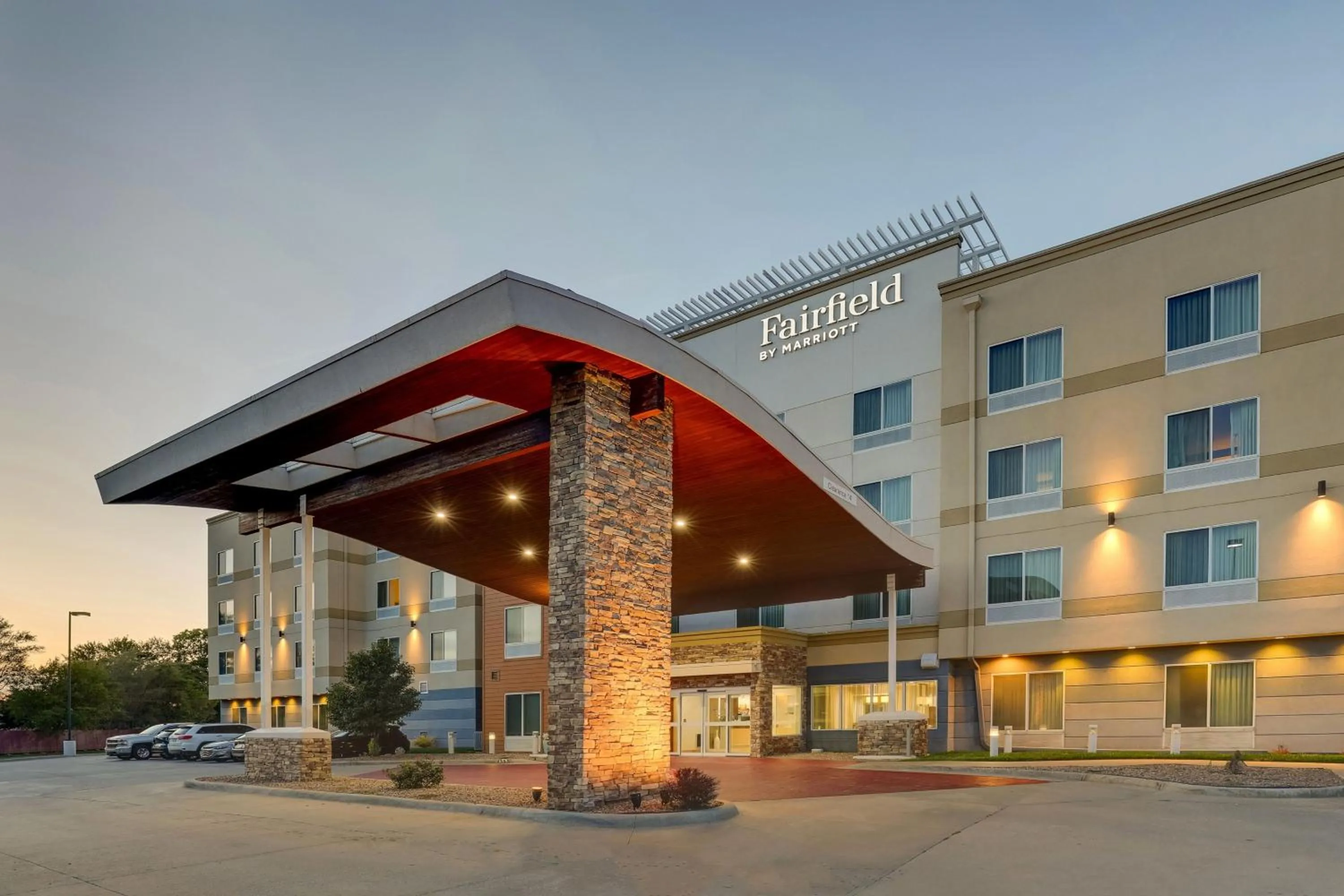 Property building in Fairfield Inn and Suites Hutchinson