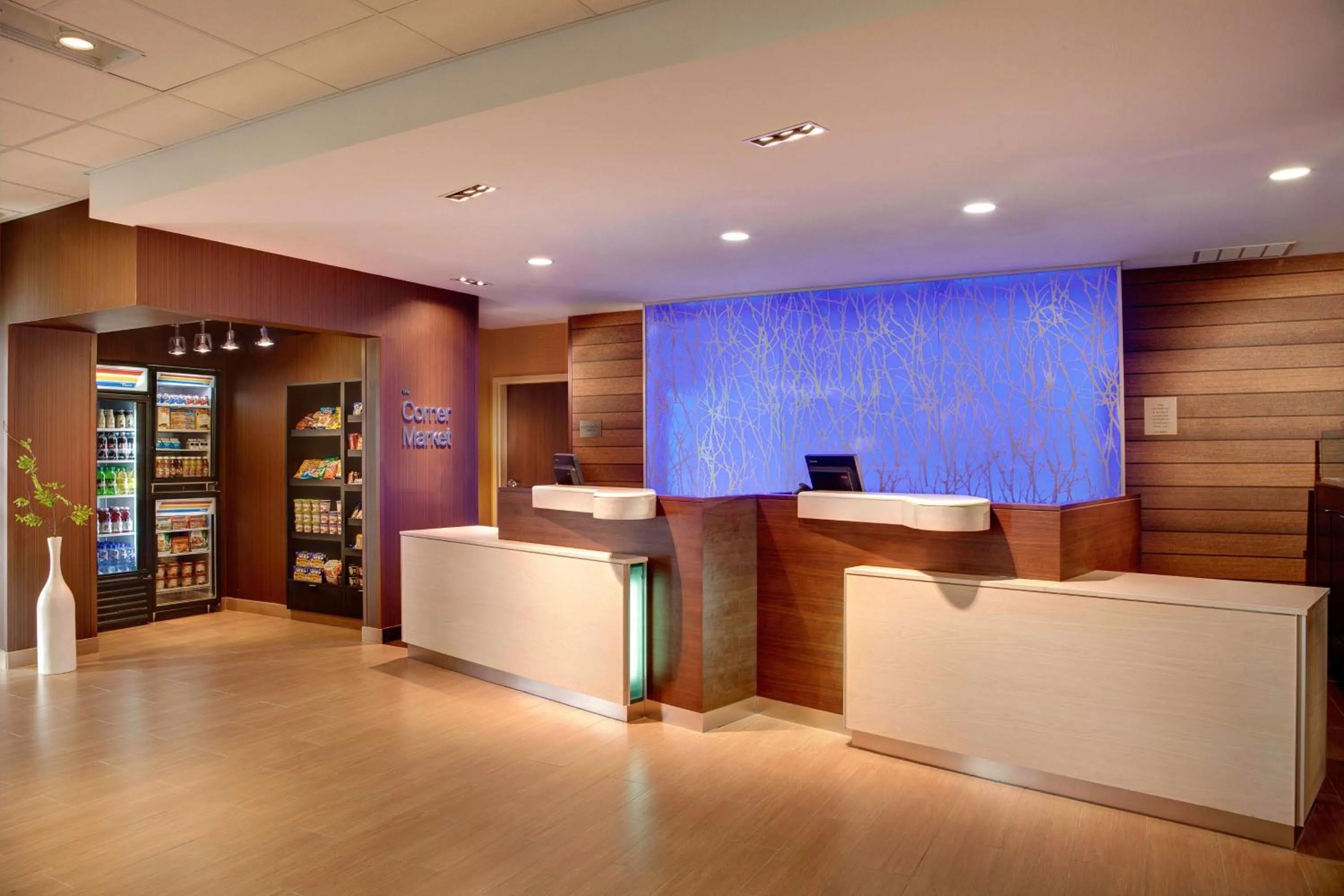 Lobby or reception in Fairfield Inn and Suites Hutchinson