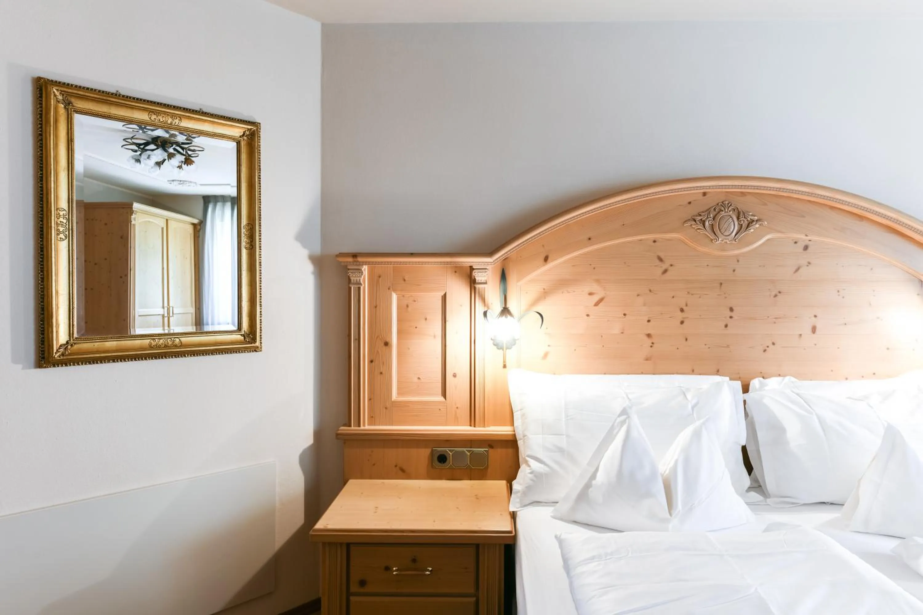 Bed in Wellness Residence Villa Leck