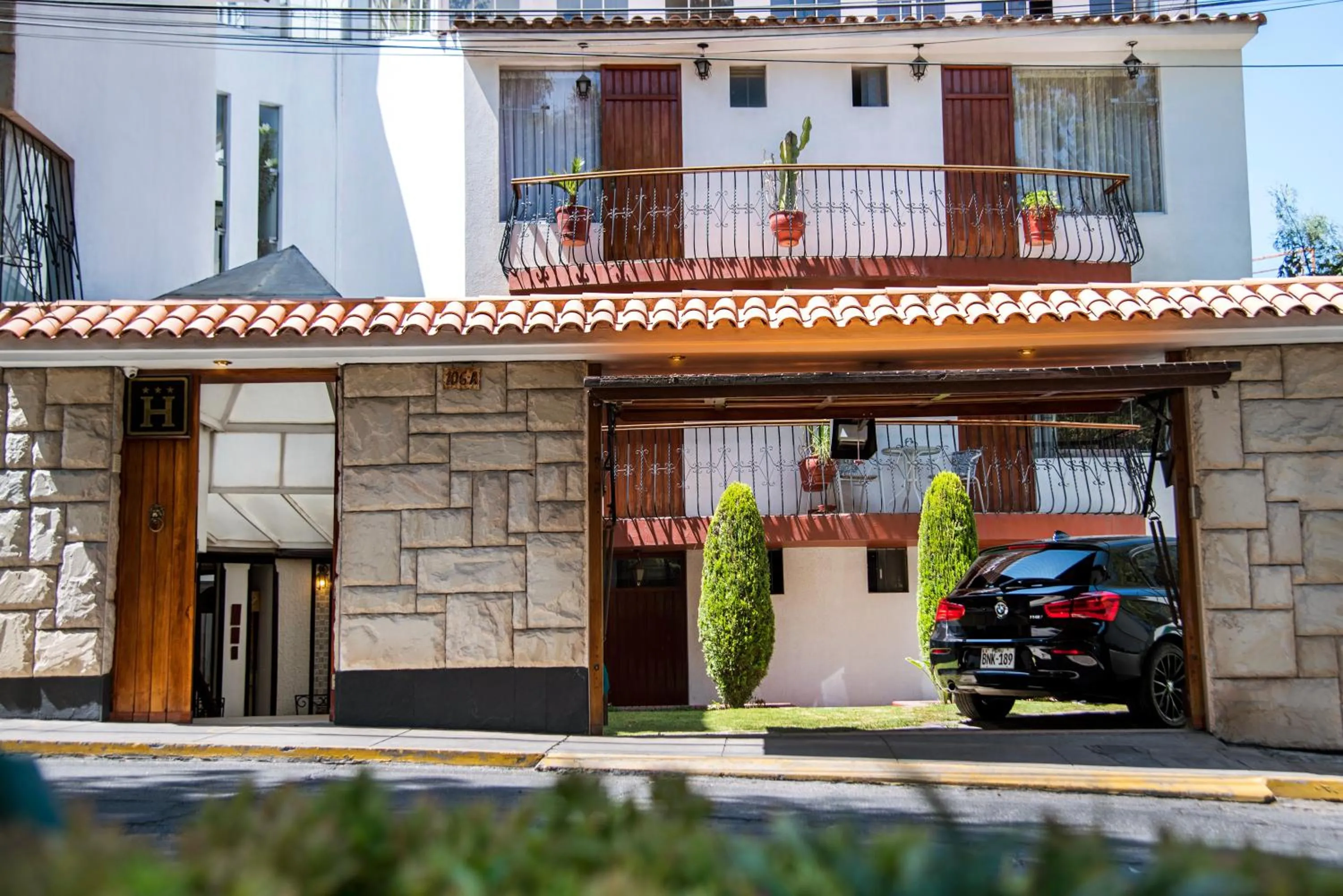 Facade/entrance in Hotel Benavides
