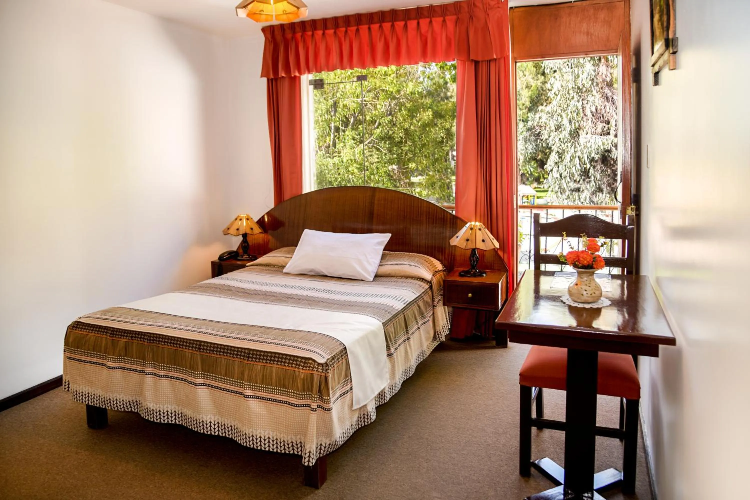 Bed in Hotel Benavides