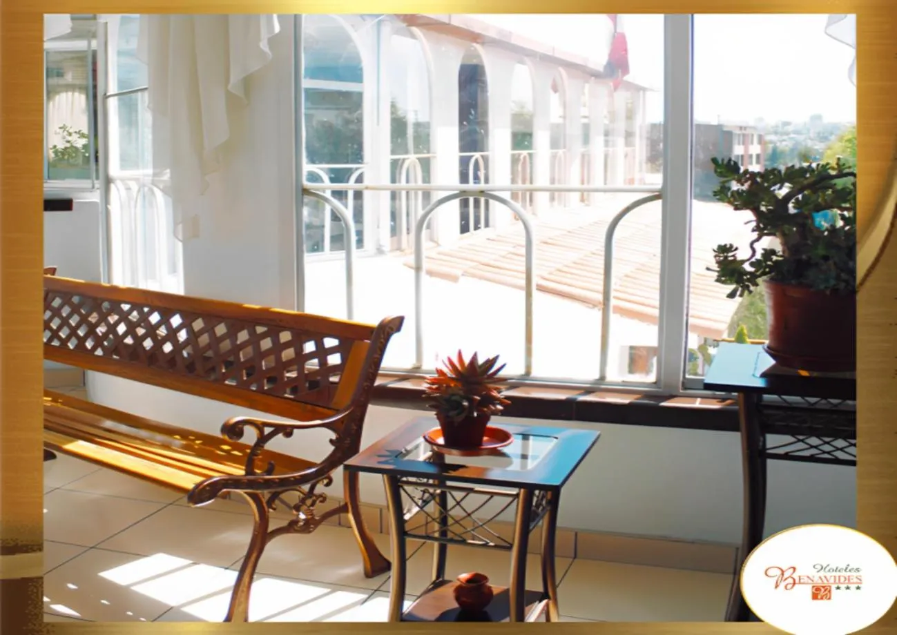 Patio in Hotel Benavides