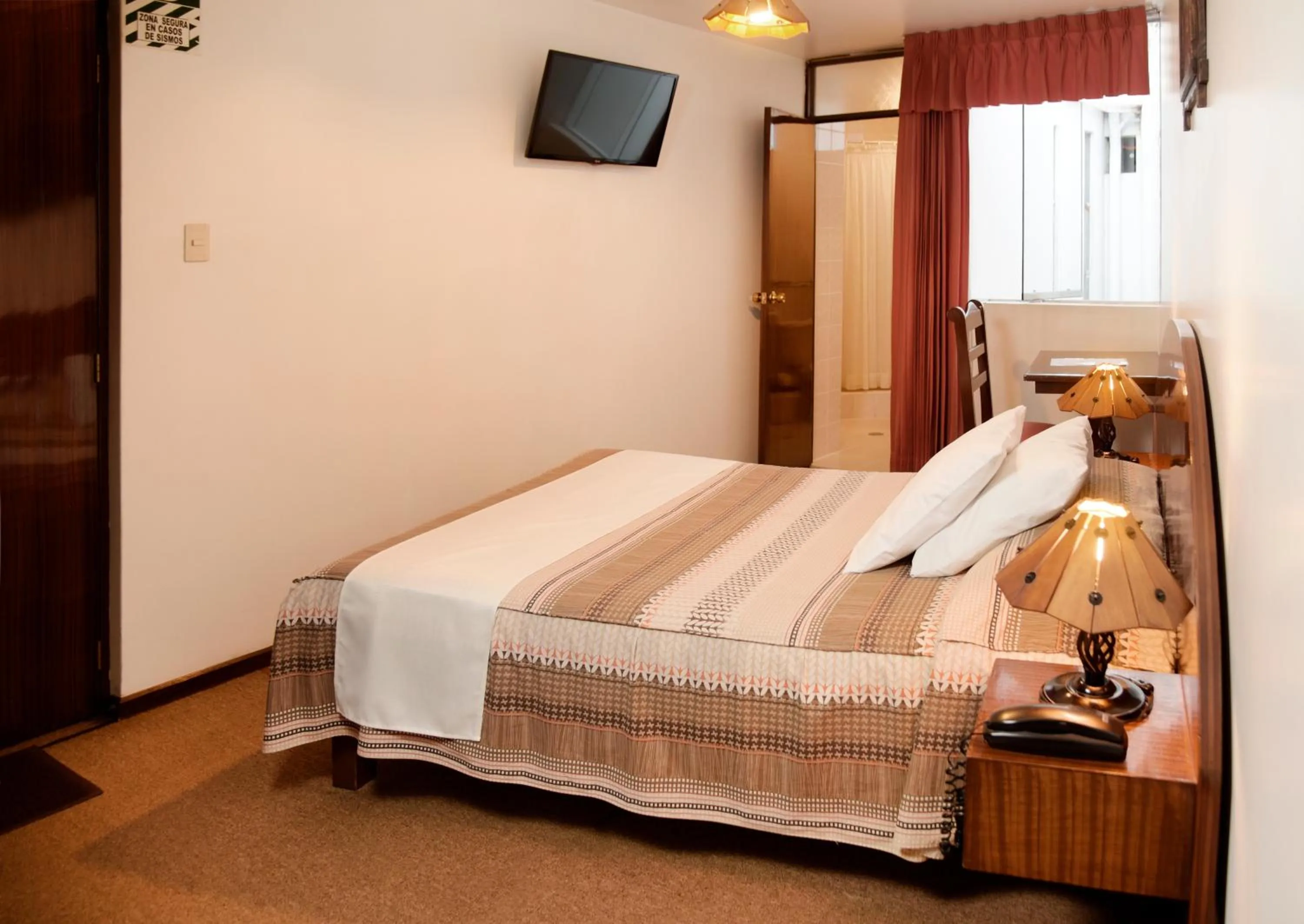 Bed in Hotel Benavides