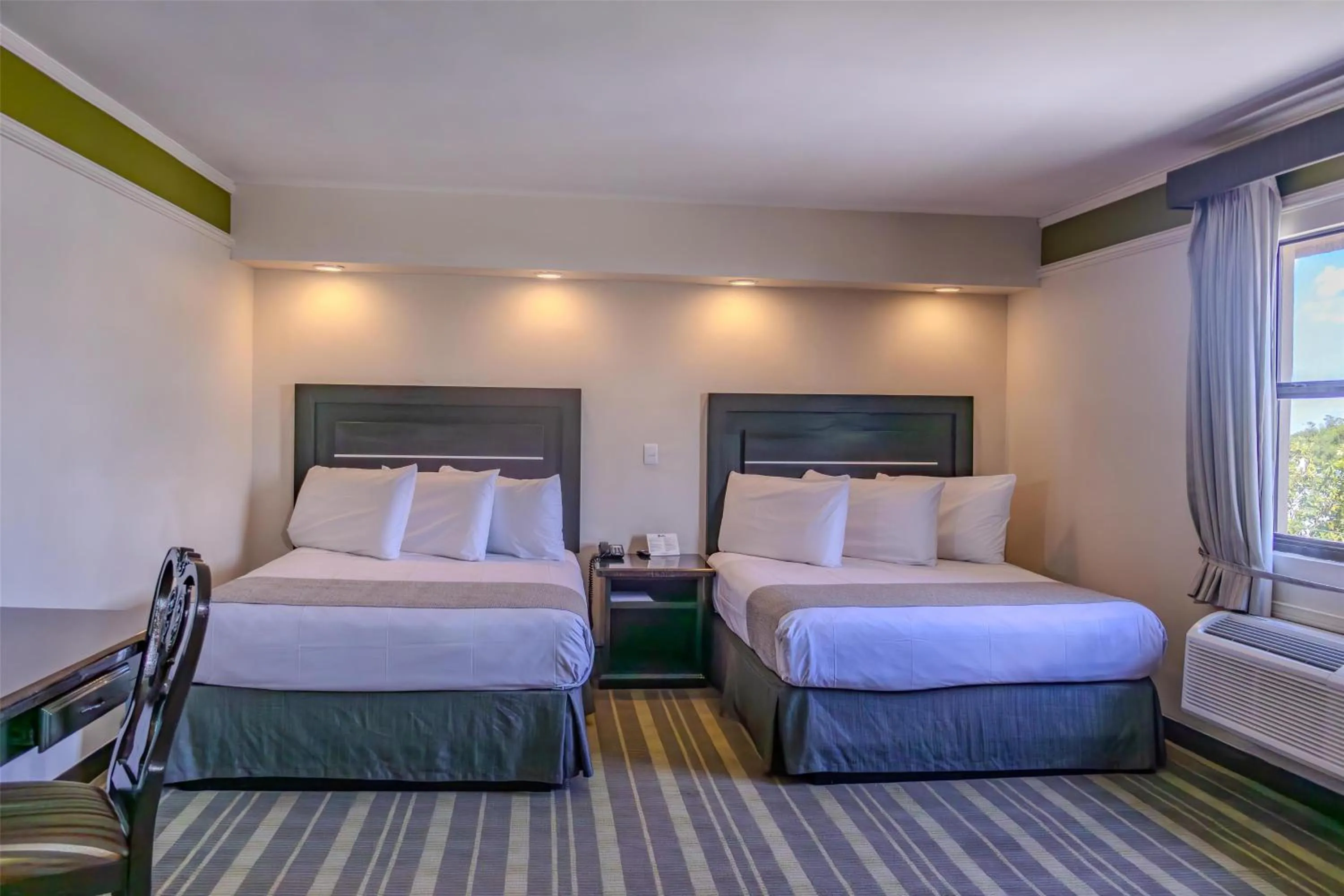 Bedroom, Bed in Best Western Hotel Plaza Matamoros