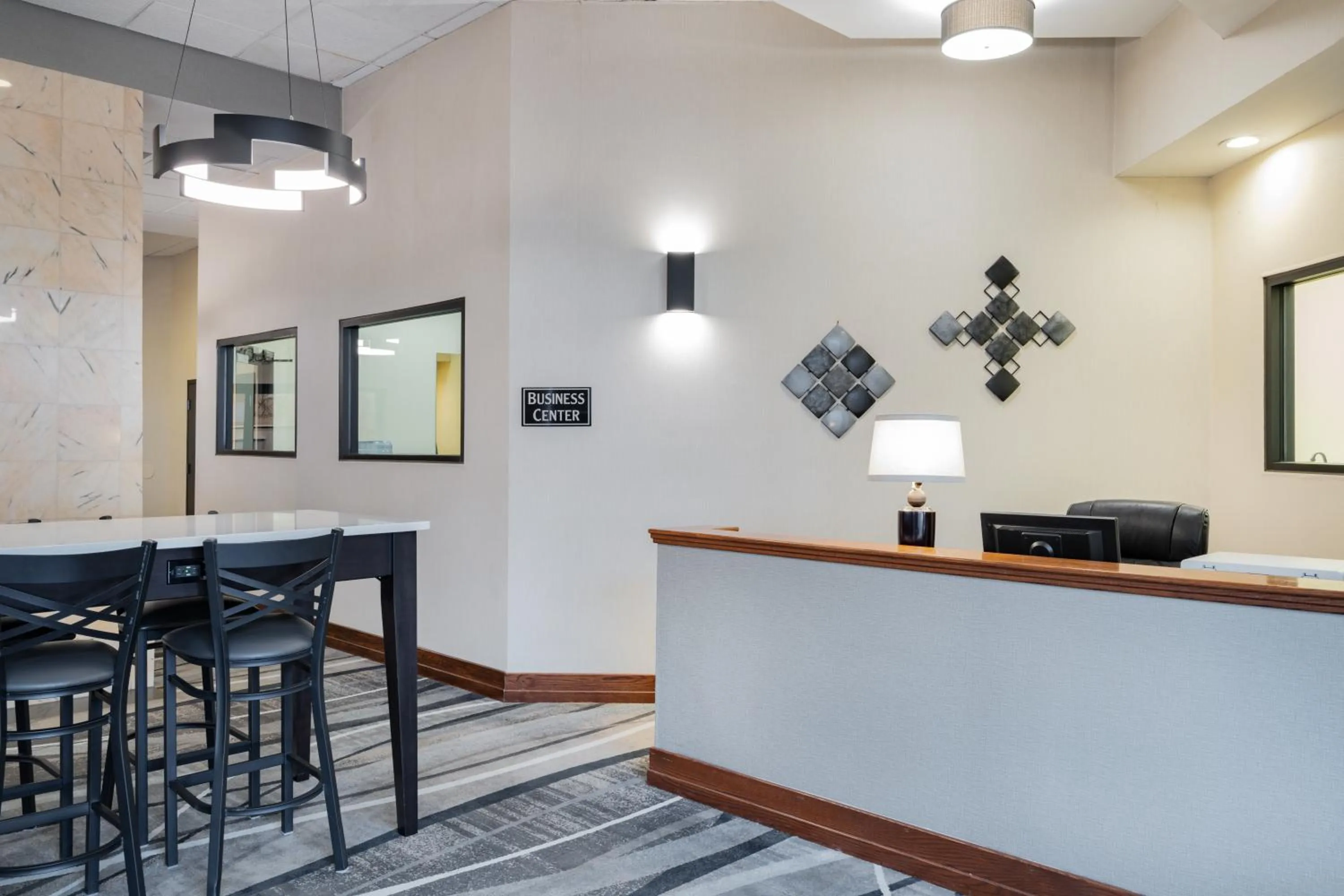 Business facilities in Howard Johnson by Wyndham Lima