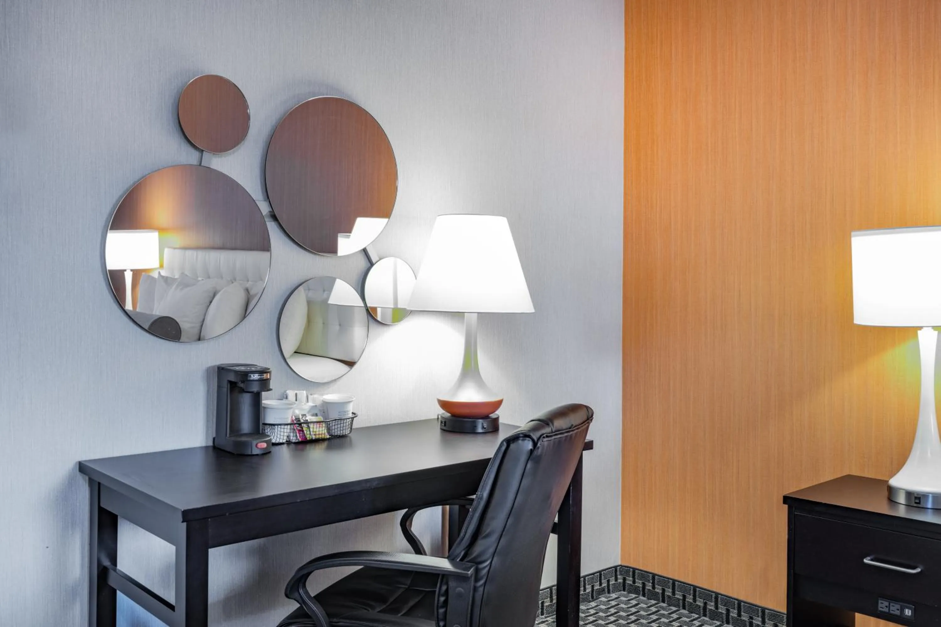 Seating area in Howard Johnson by Wyndham Lima