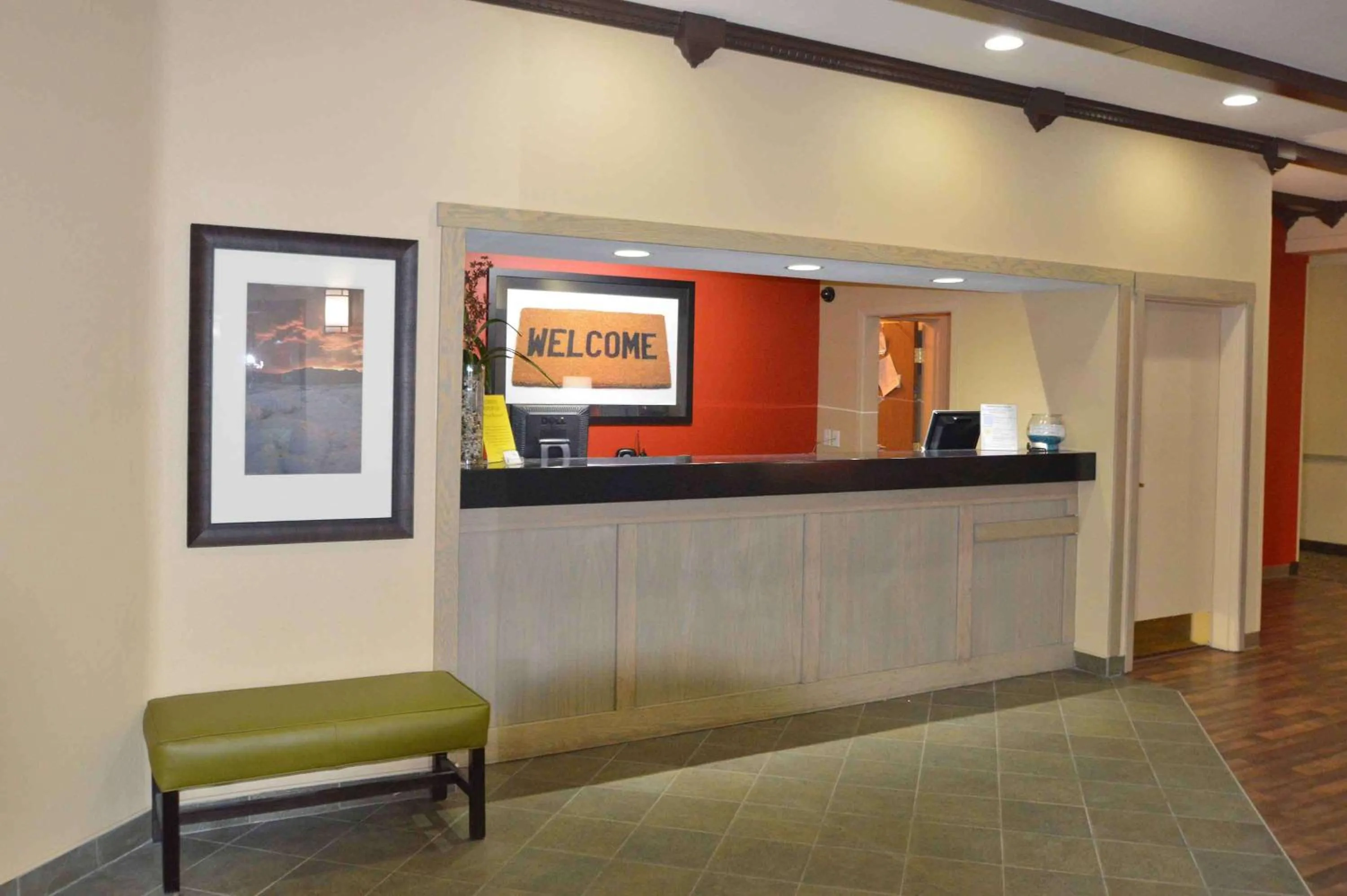 Lobby or reception in Extended Stay America Suites - Anchorage - Downtown