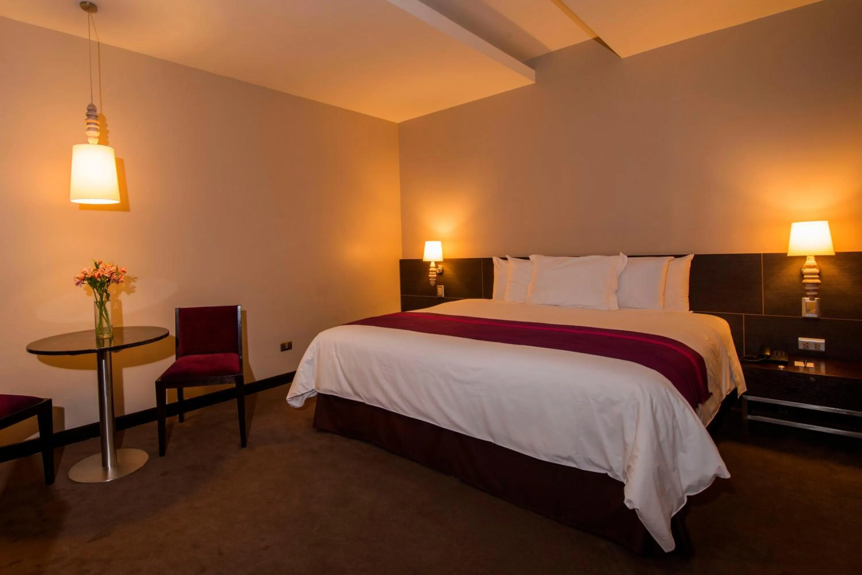 Bed in Arawi Miraflores Prime