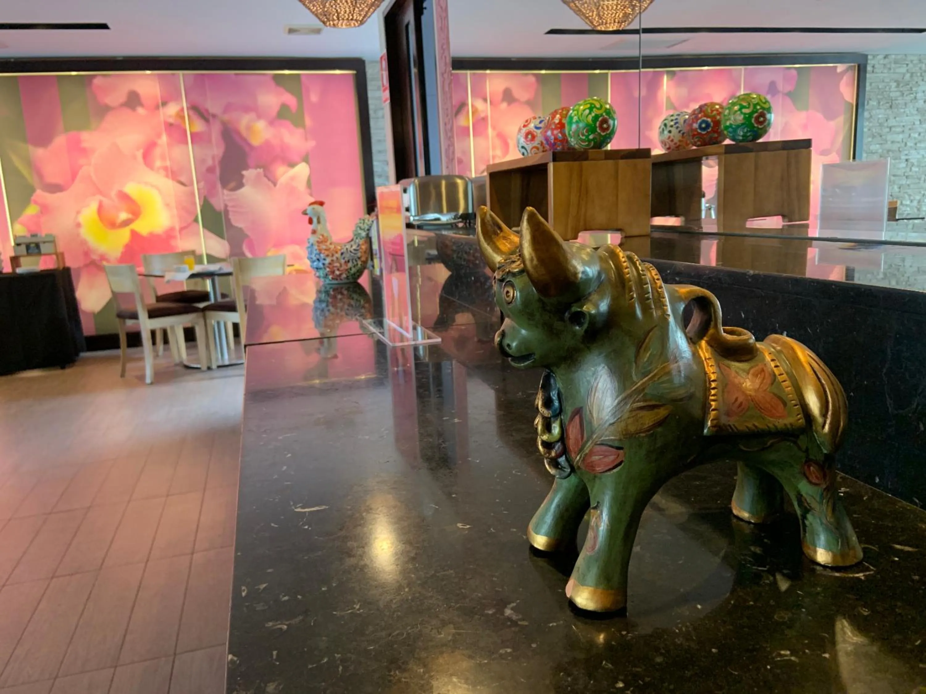 Restaurant/places to eat in Arawi Miraflores Prime