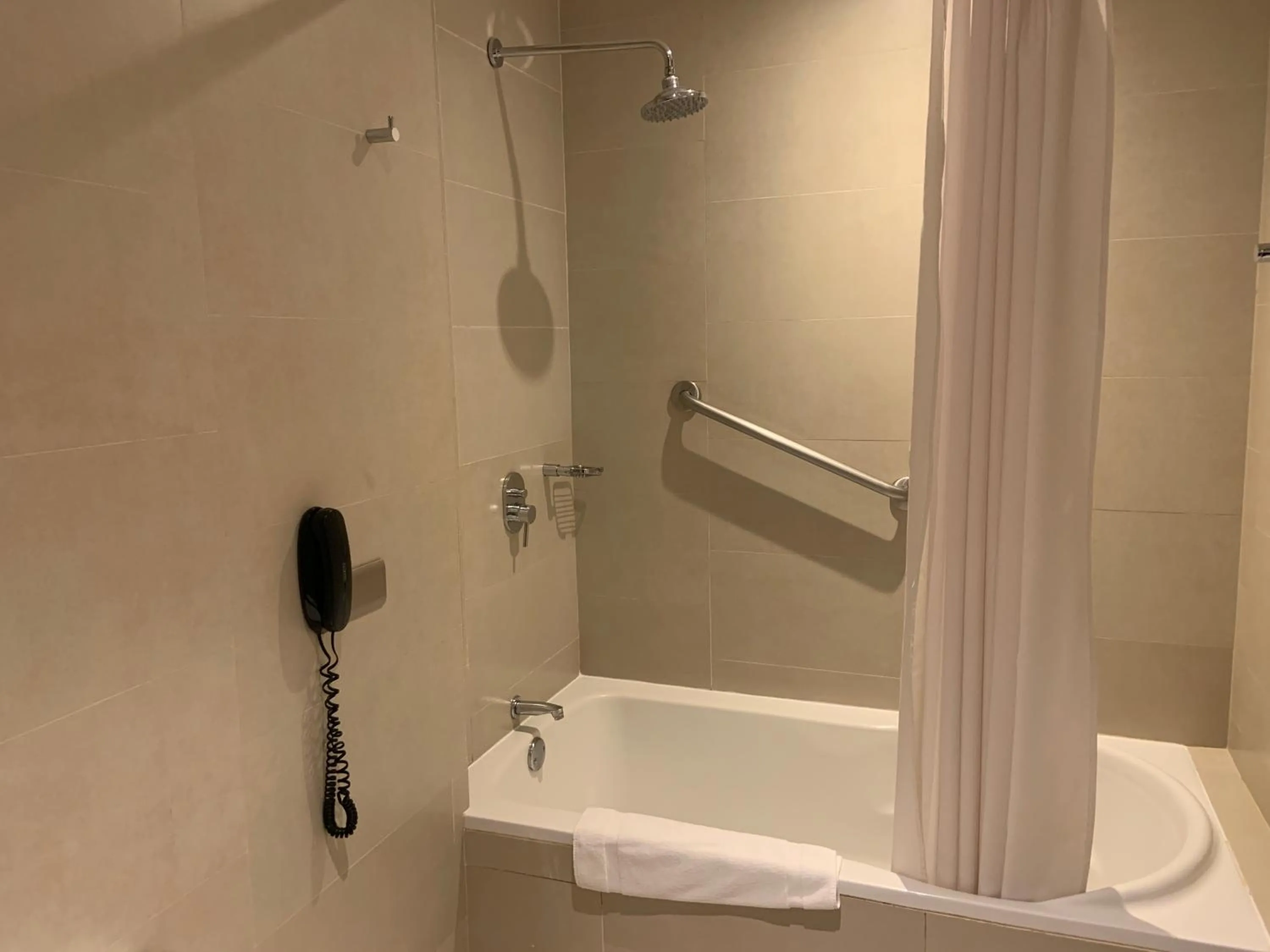 Bathroom in Arawi Miraflores Prime