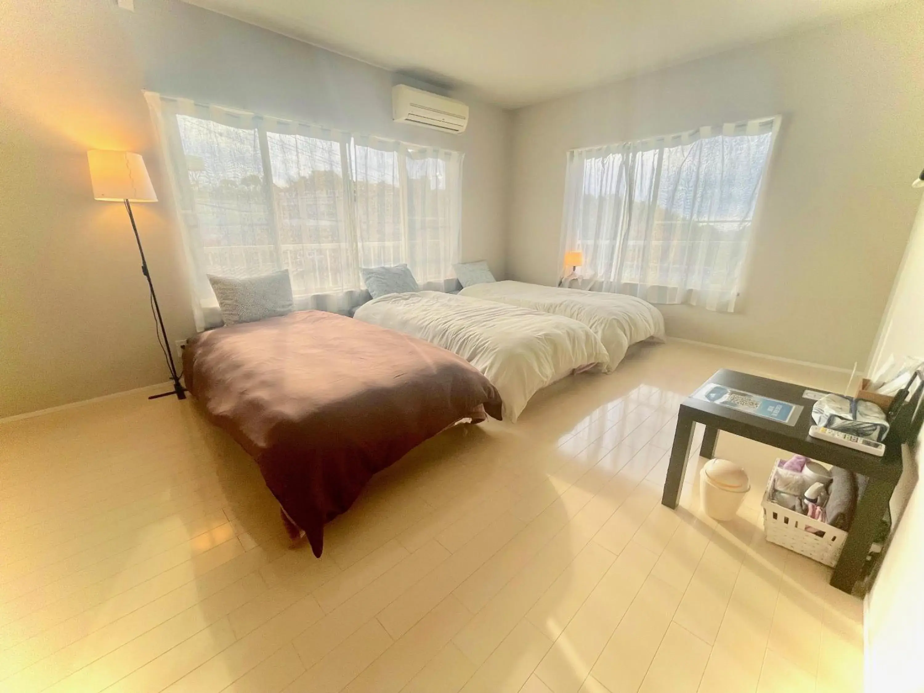 Standard Triple Room in insidey 海から歩いて10分 walk from the sea Tatadobeach Iritabeach 10min Standard Triple Room in insidey 海から歩いて10分 walk from the sea Tatadobeach Iritabeach 10min