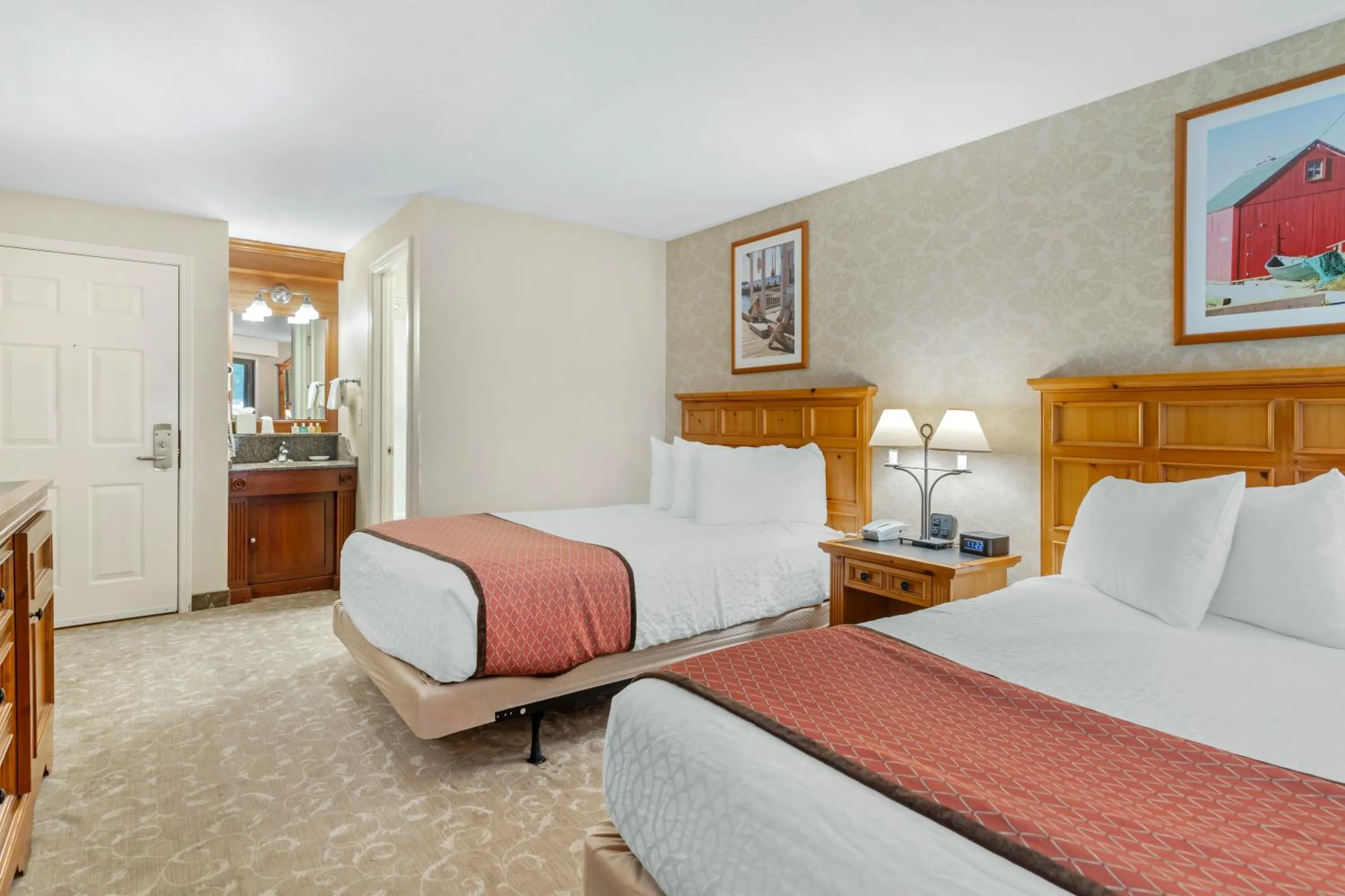 Bed in Meadowmere Resort