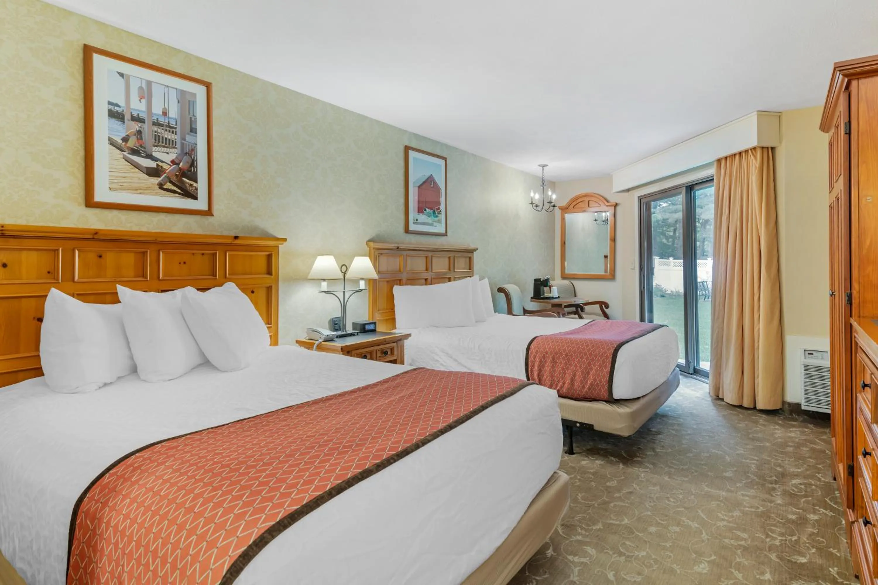 Bed in Meadowmere Resort