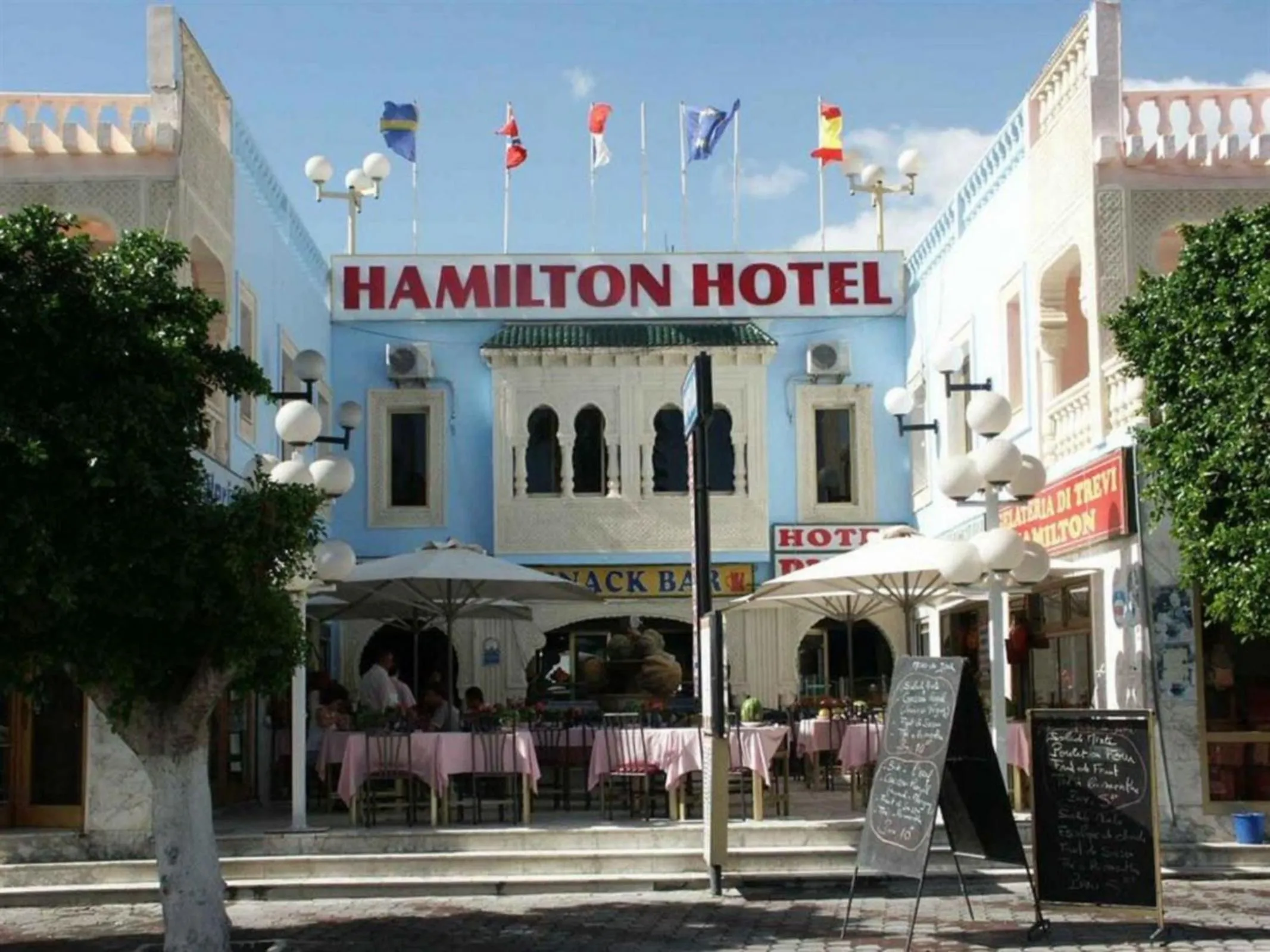 Facade/entrance in Hotel Hamilton