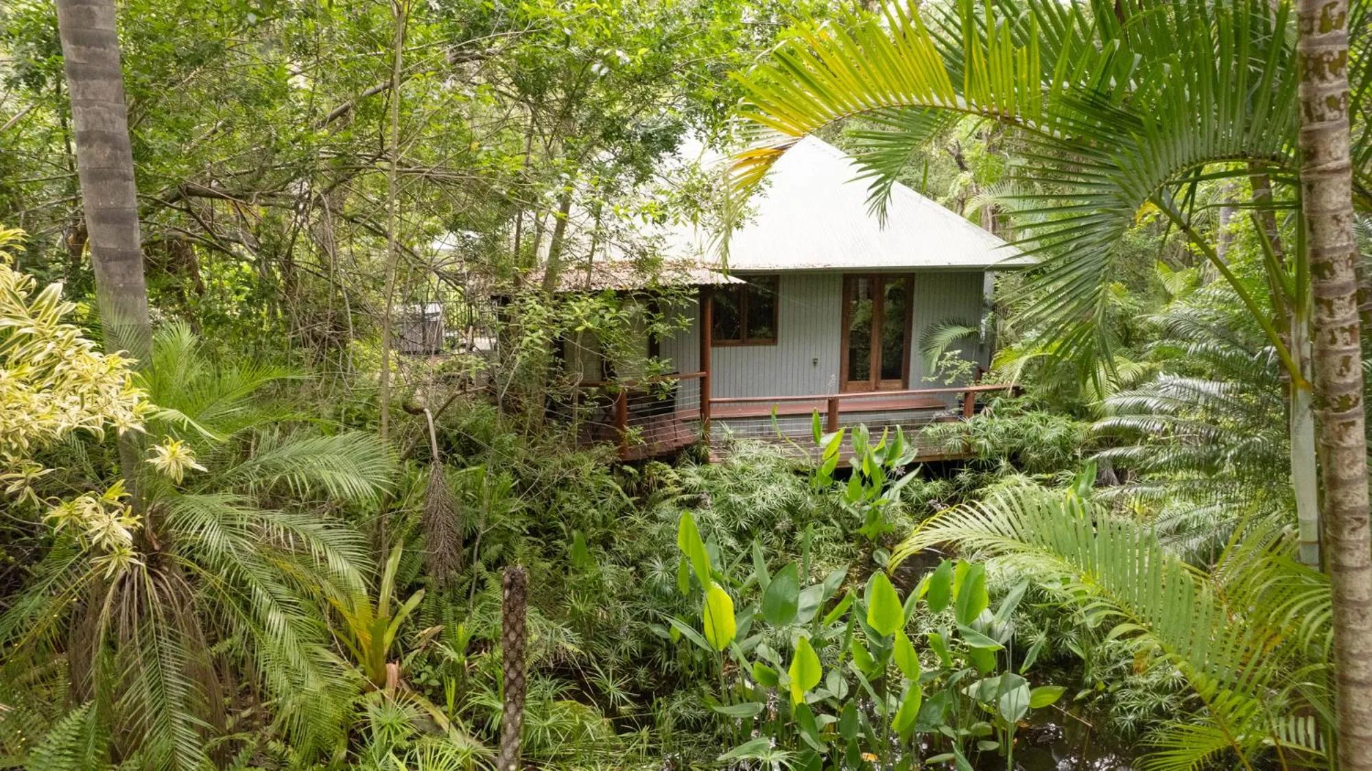 Property building in Hunchy Hideaway