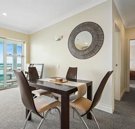 Auckland Waterfront Serviced Apartments on Prince's Wharf