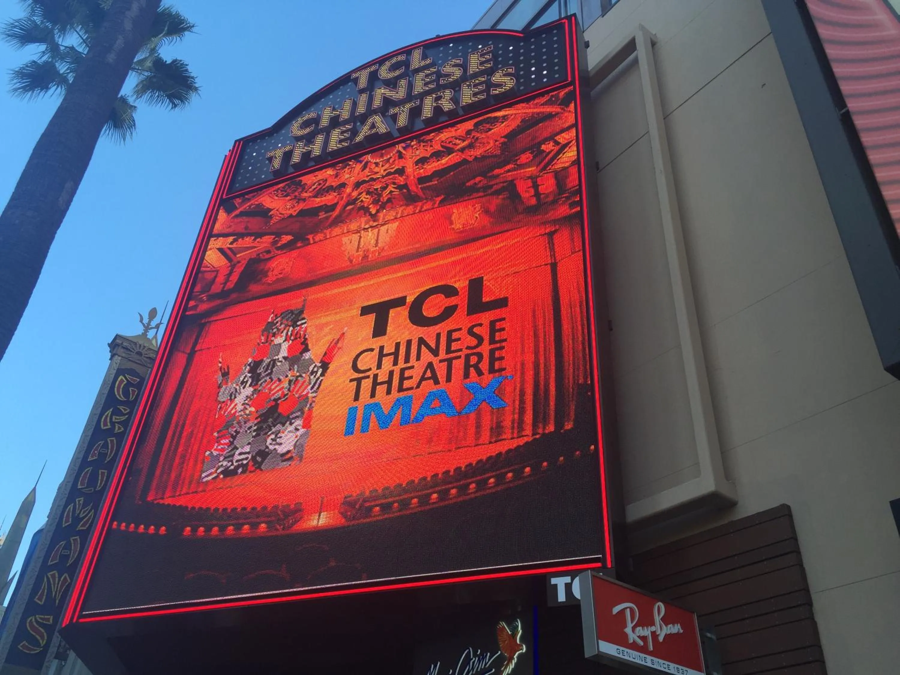 Night in JJ Grand Hotel