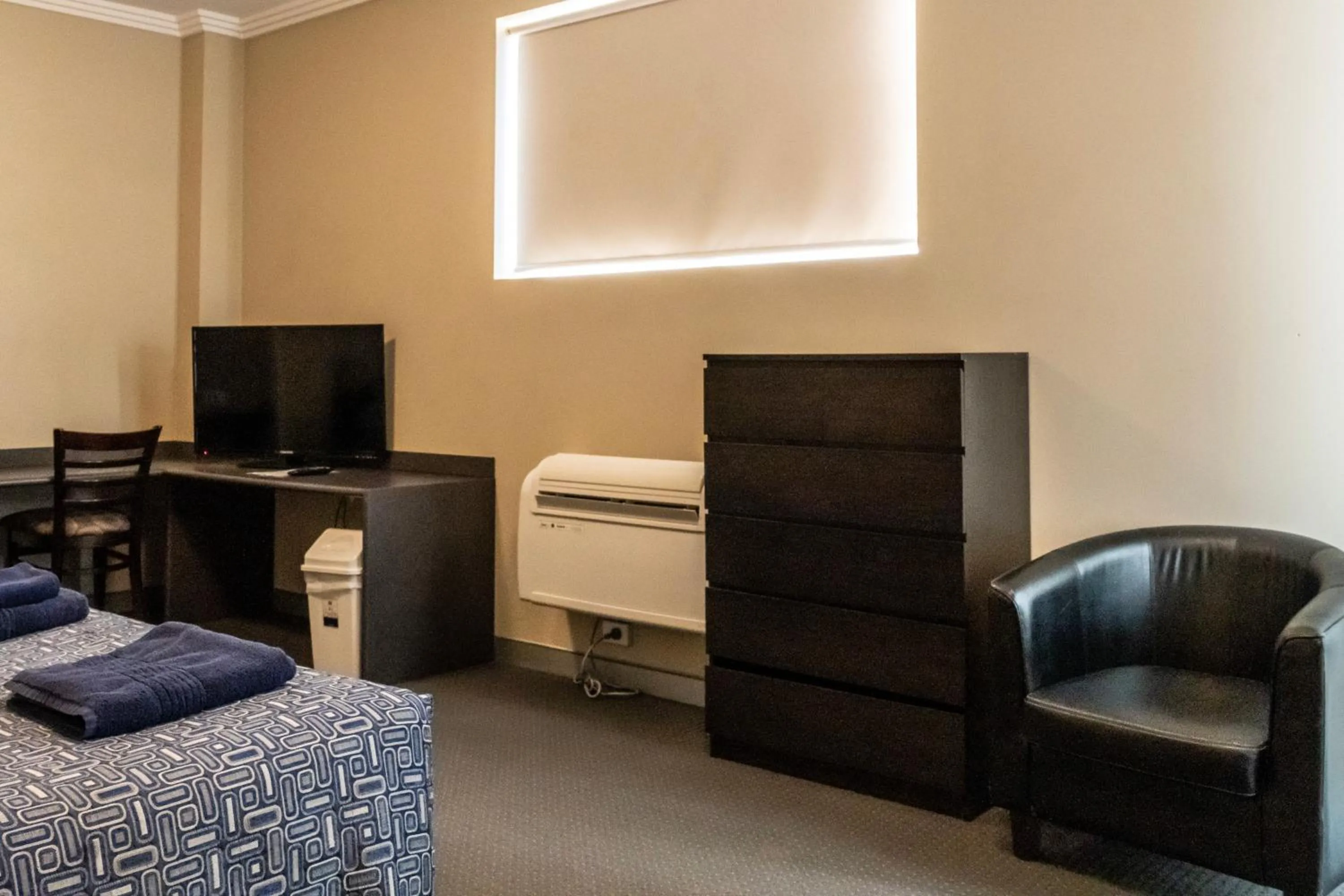 Bed in The Bexley Motel