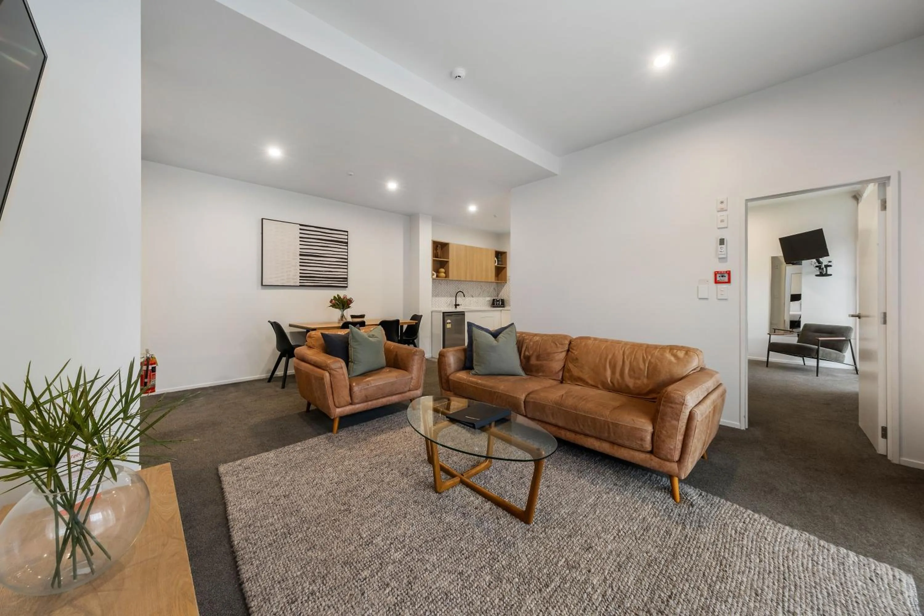 Living room in Southwark Hotel & Apartments