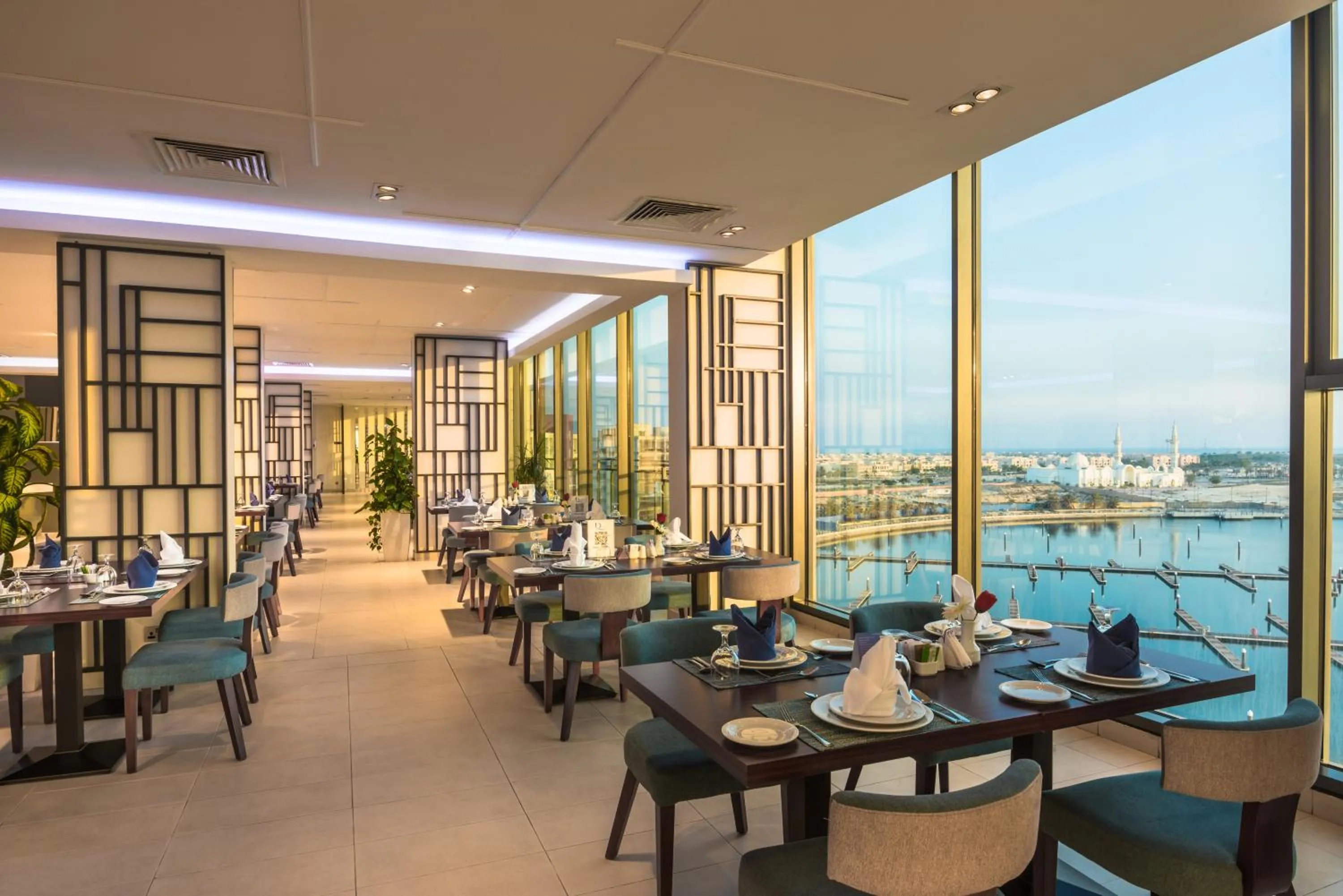 Restaurant/places to eat in Boudl Al Jubail