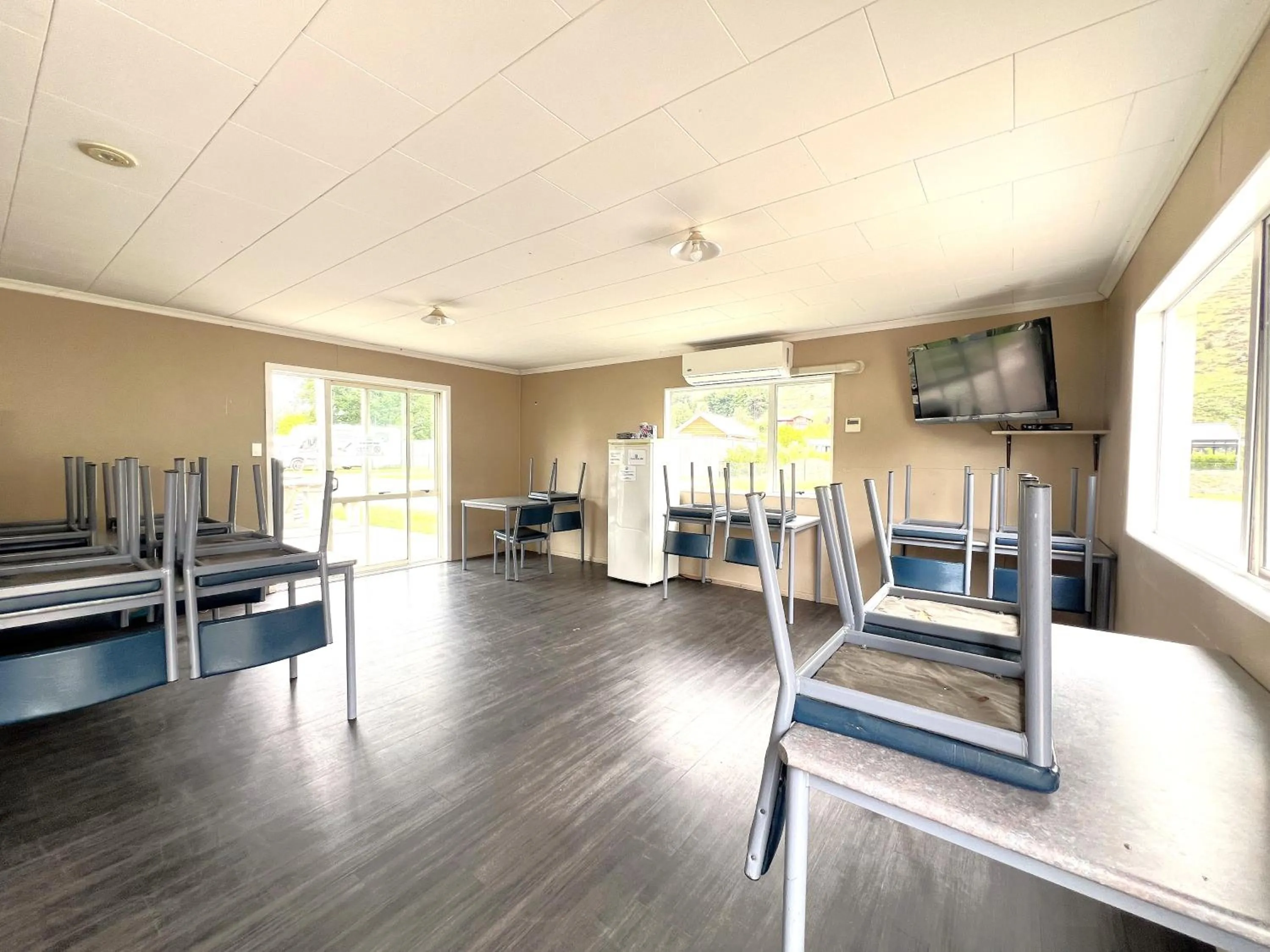 Mt Aspiring Holiday Park