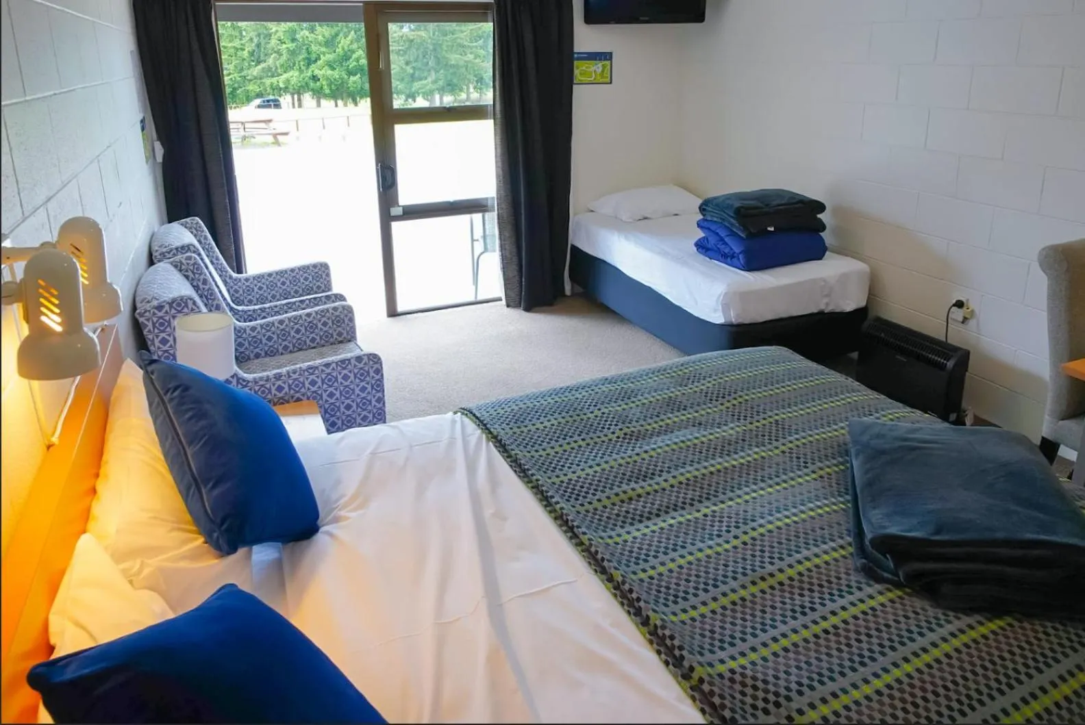 Bed in Mt Aspiring Holiday Park