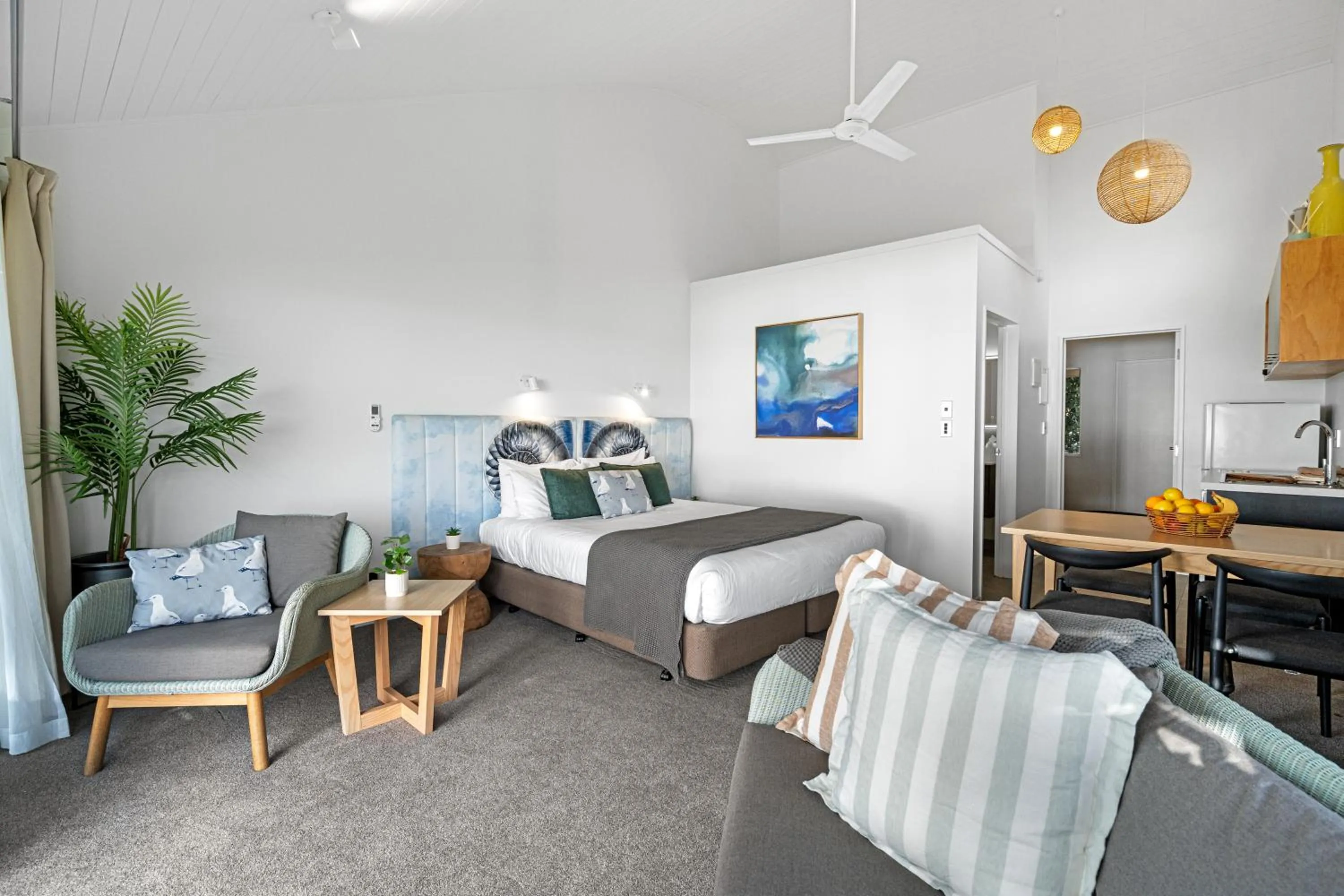 Bedroom, Bed in Tasman Holiday Parks - Papamoa Beach