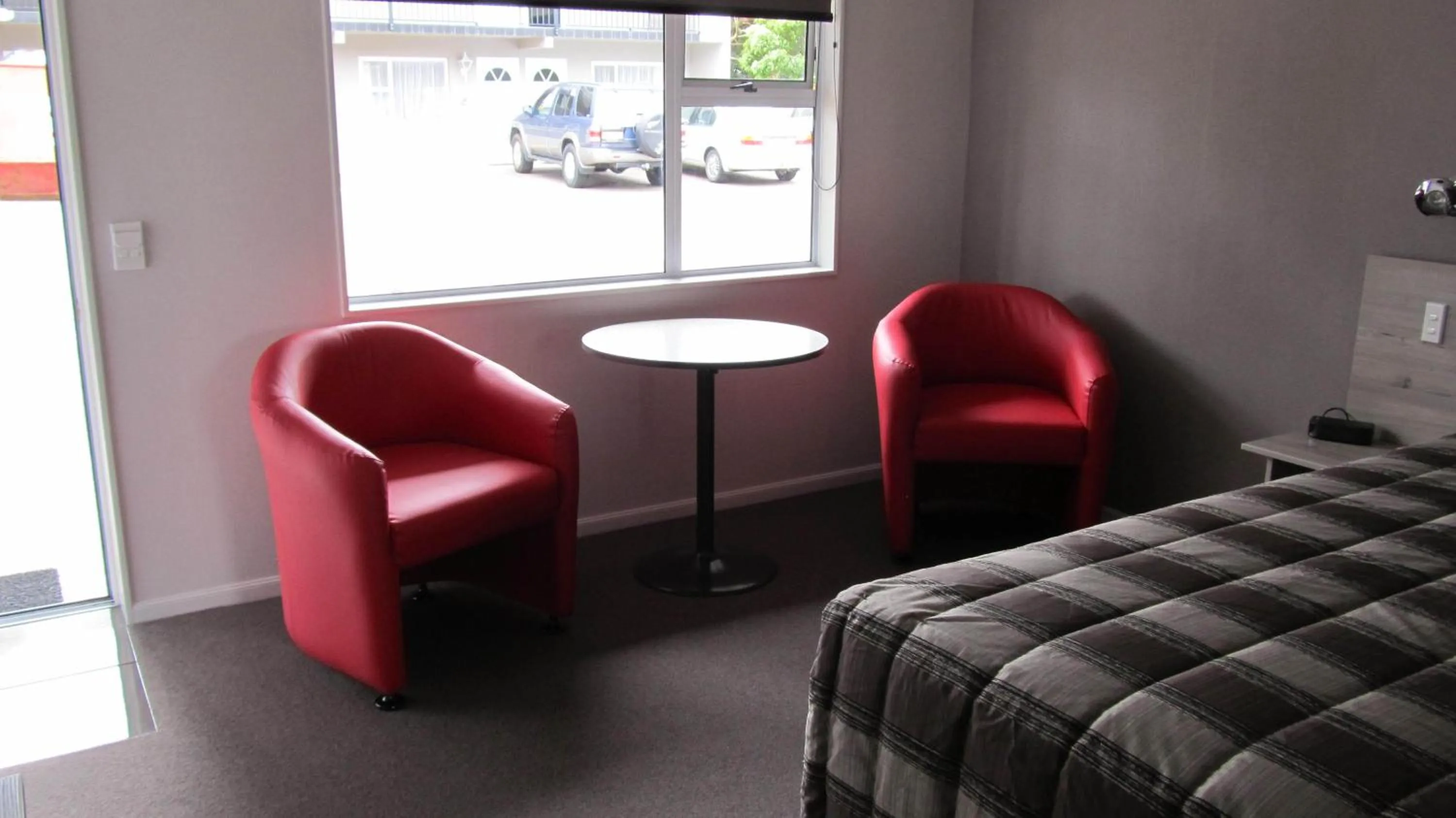 Day, Bed in Carramar Motor Inn