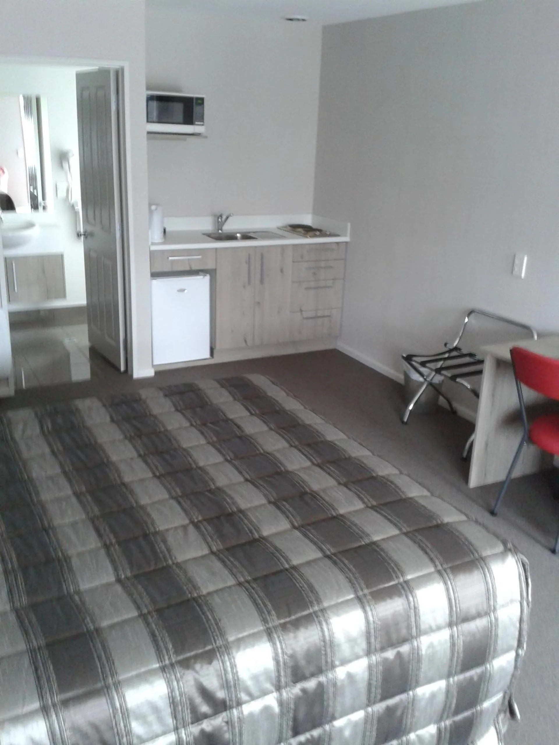 Bedroom, Bed in Carramar Motor Inn