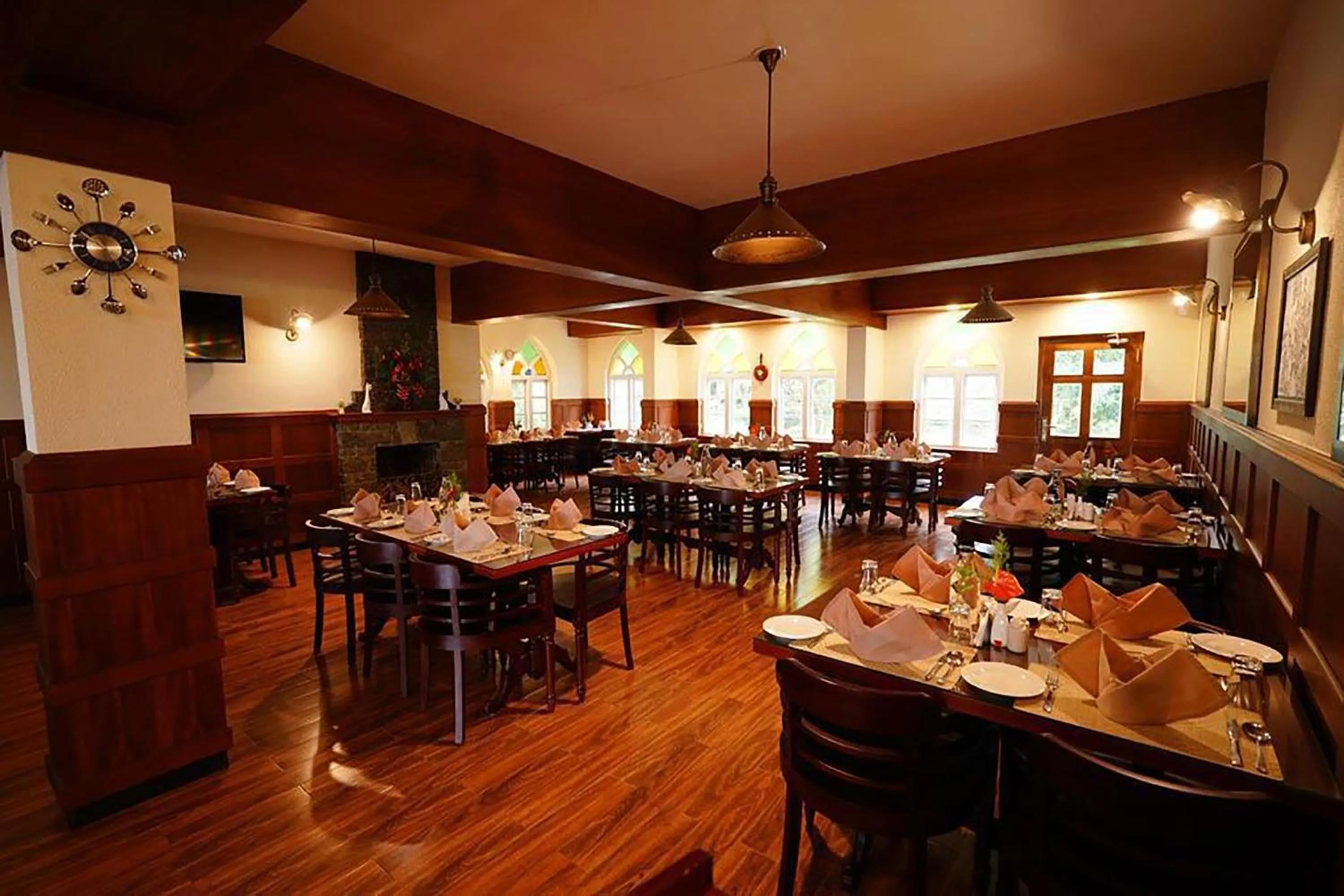 Restaurant/places to eat in Fort Munnar