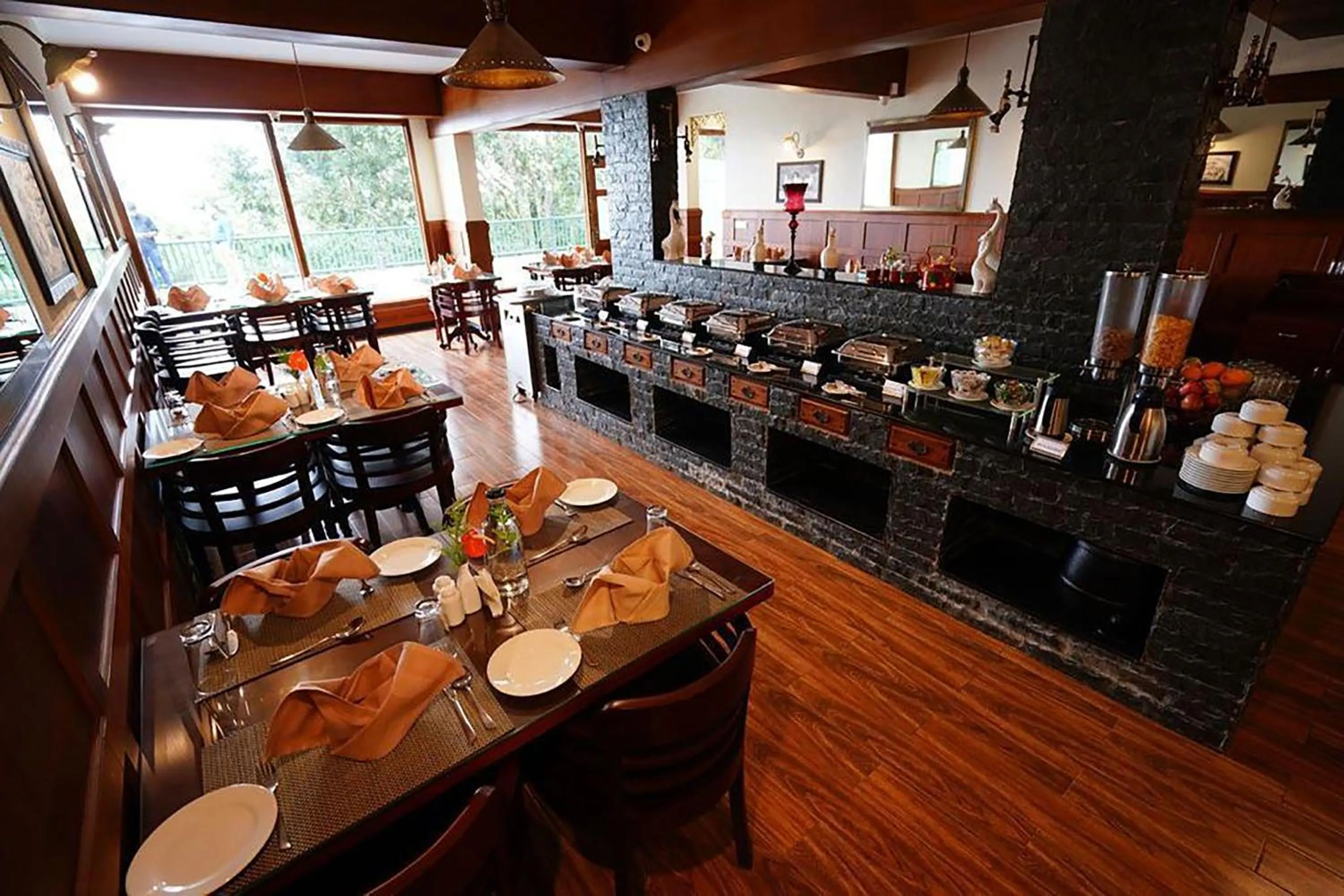 Restaurant/places to eat in Fort Munnar