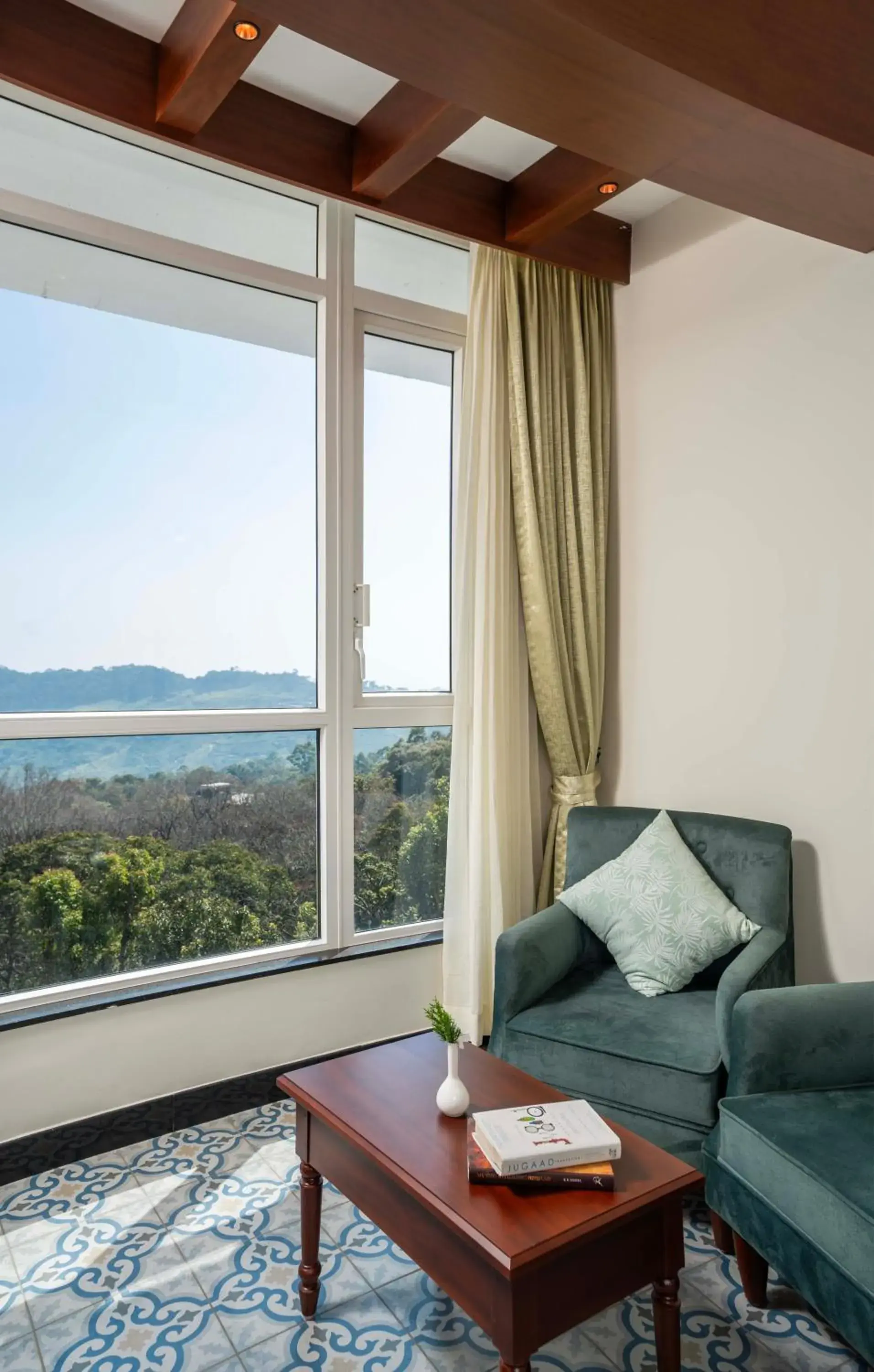 Executive Suite in Fort Munnar Executive Suite in Fort Munnar