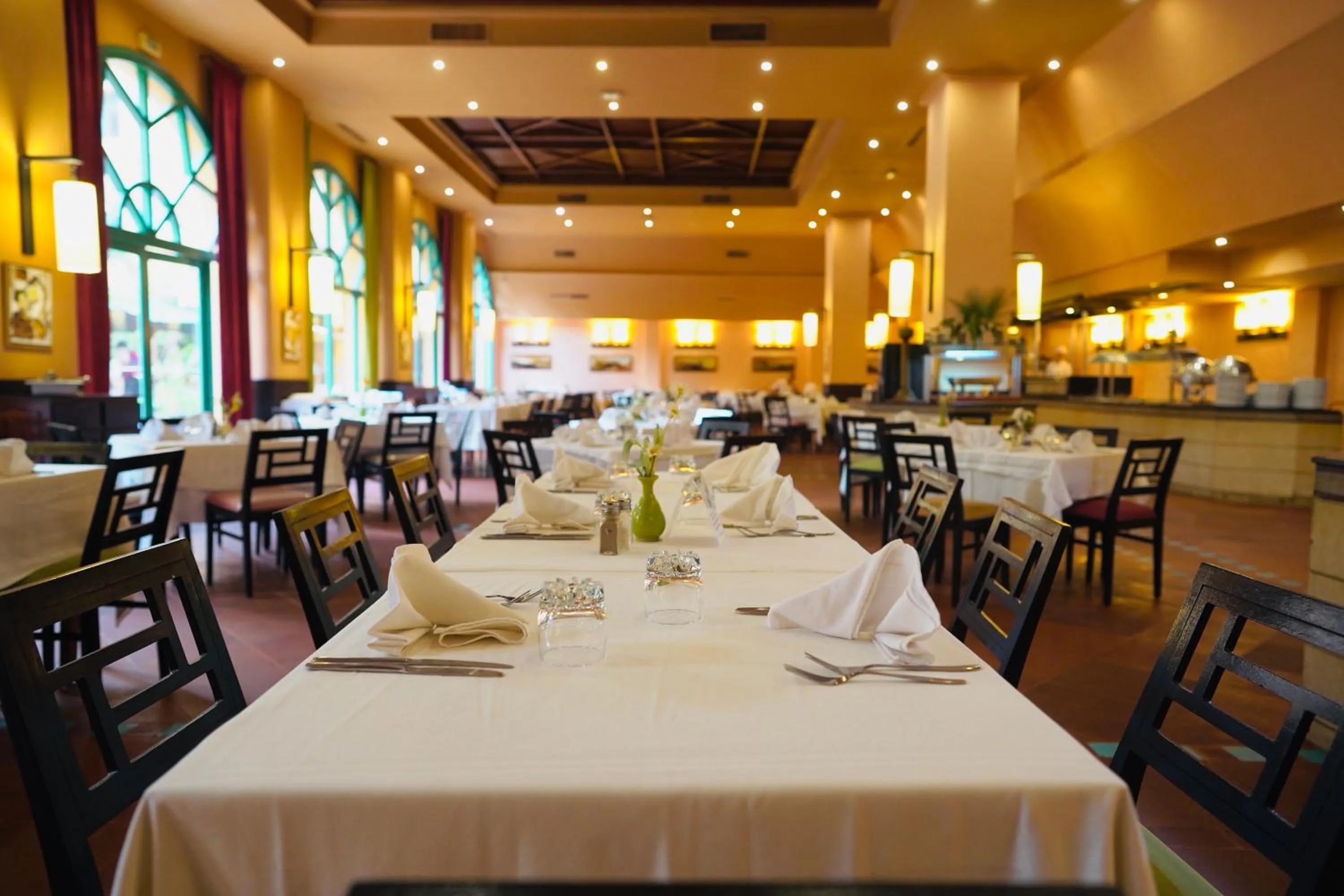 Restaurant/places to eat in Alhambra Thalasso