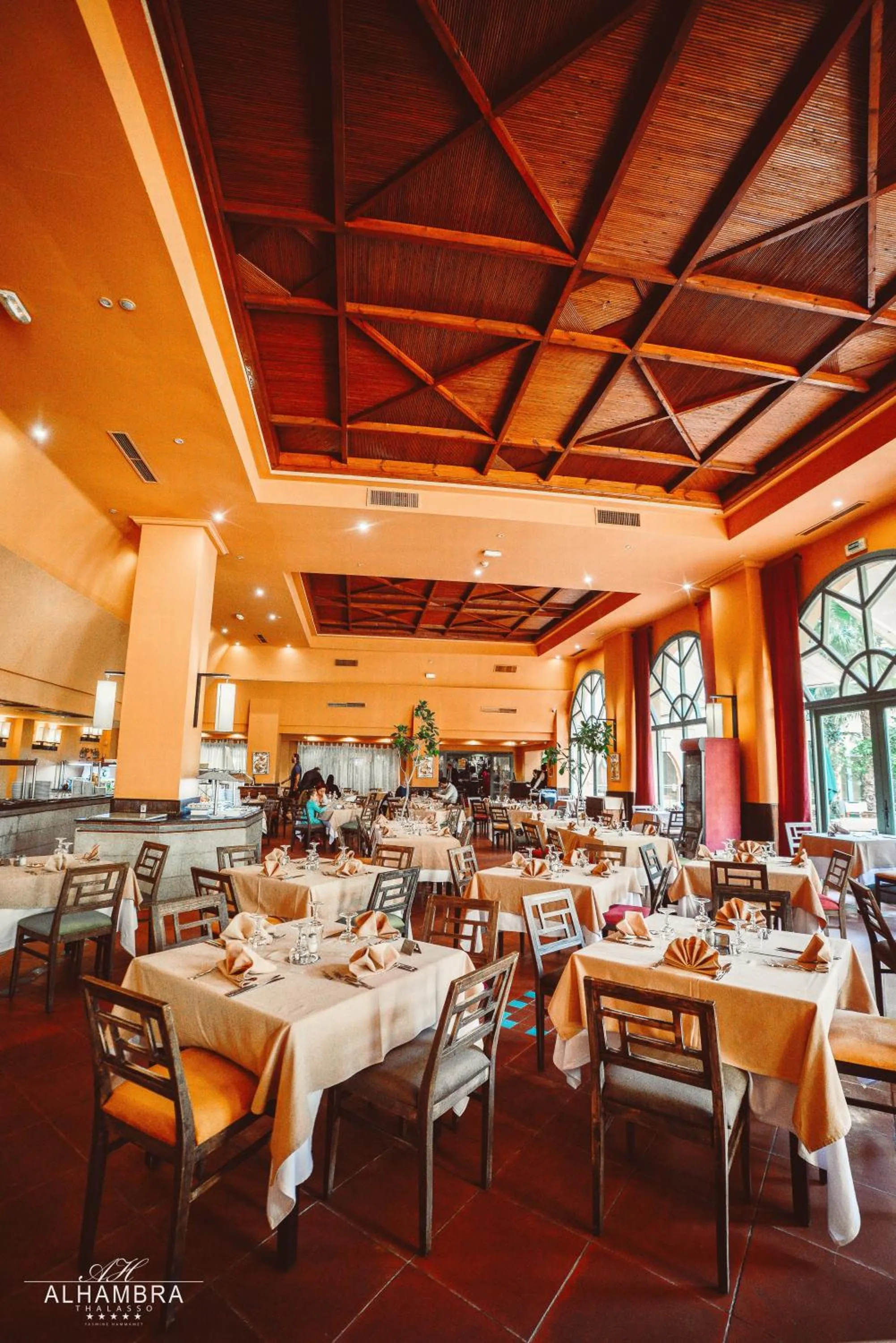 Restaurant/places to eat in Alhambra Thalasso